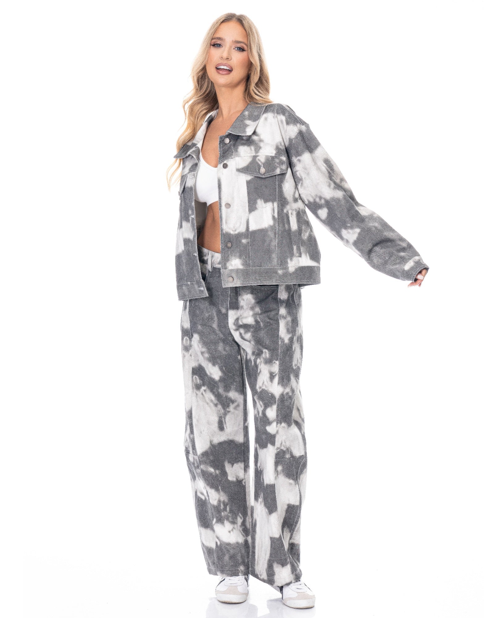 Tie-dye Denim Pants Secondary image