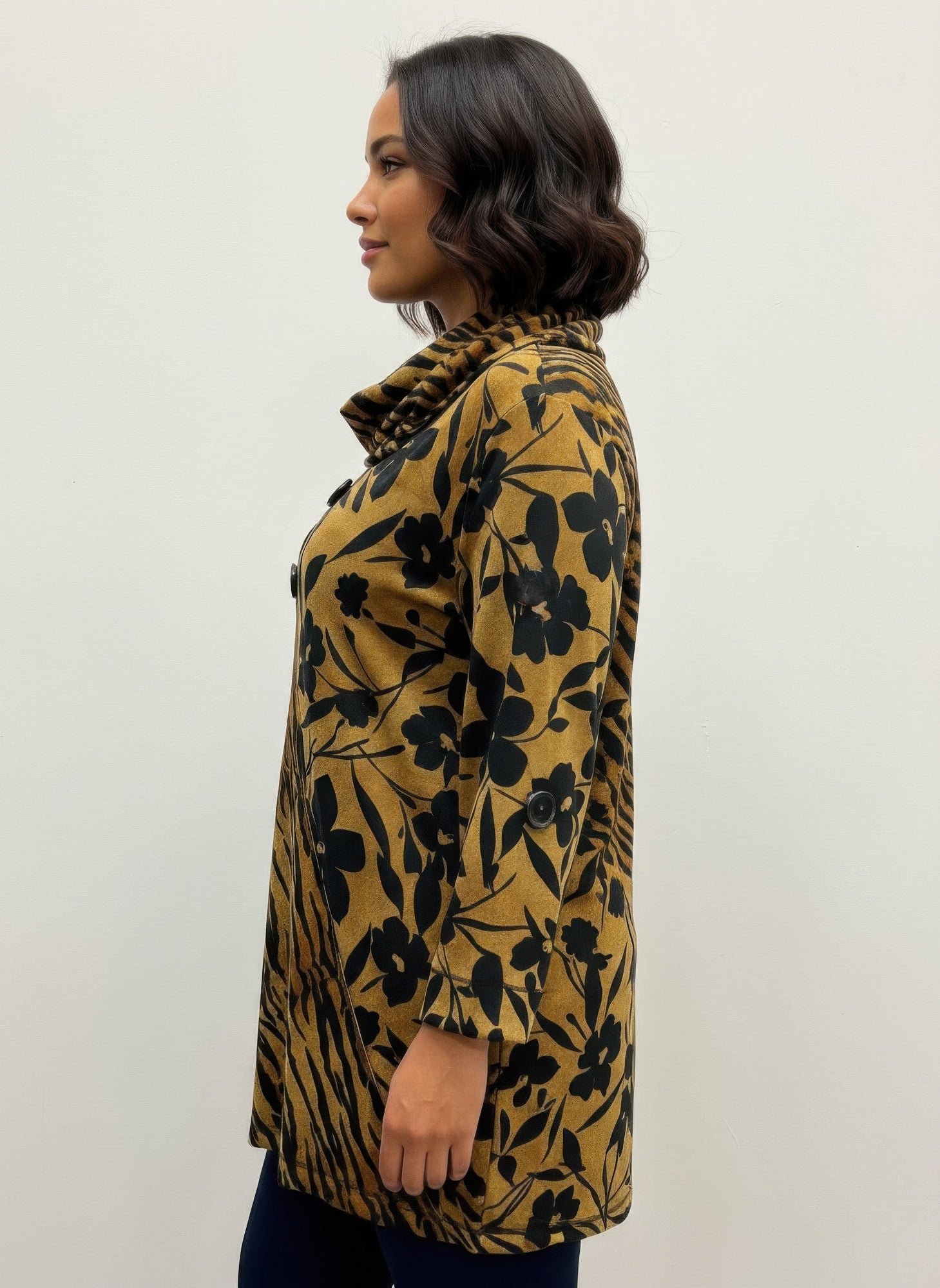 Thomas&olivia Printed Plus Size Blouse Secondary image