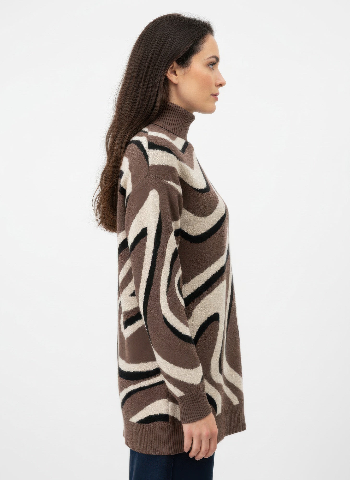 Ninety Printed Sweater Secondary image