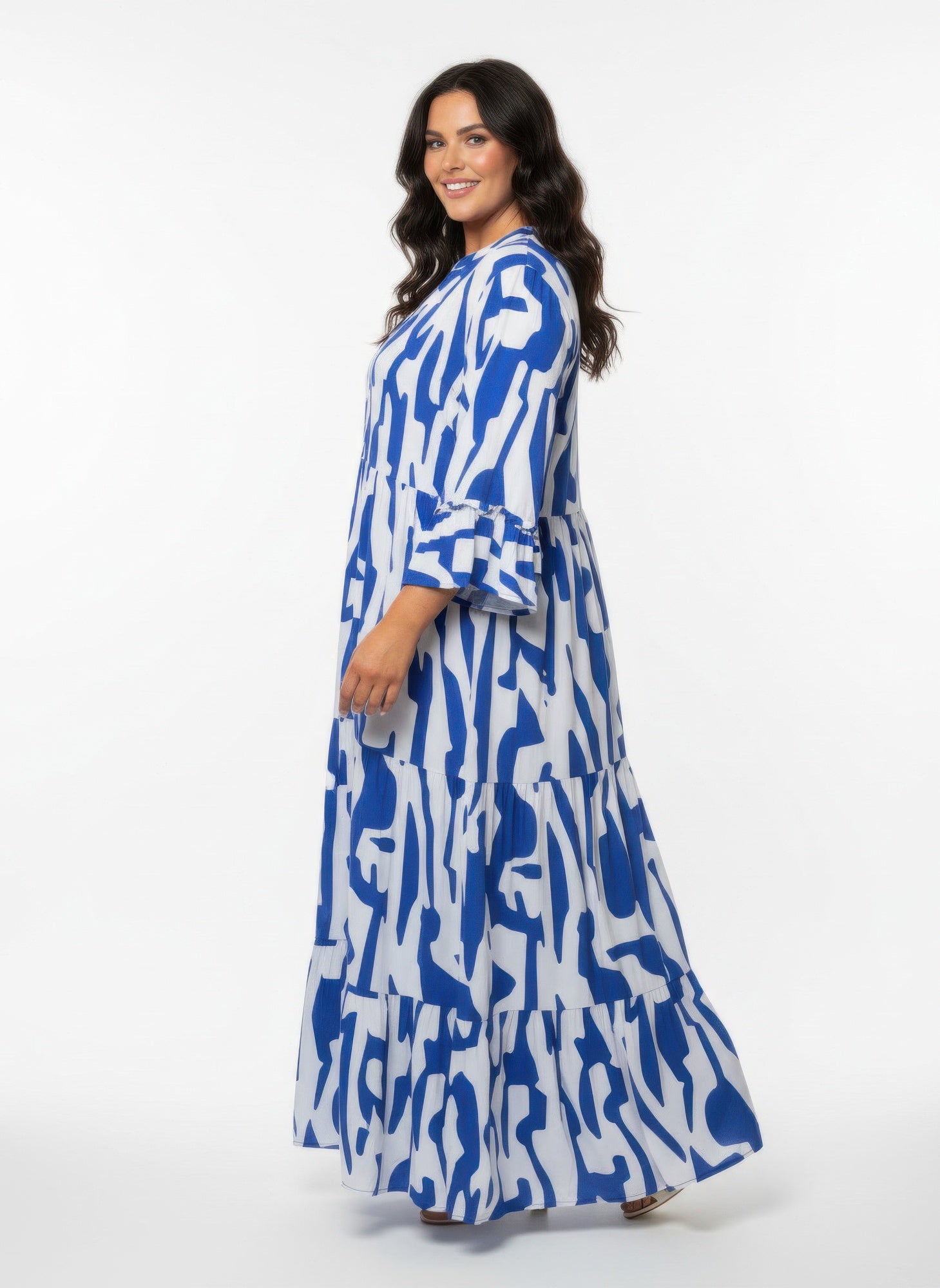 Mlle Gabrielle Plus Size Printed Dress Secondary image