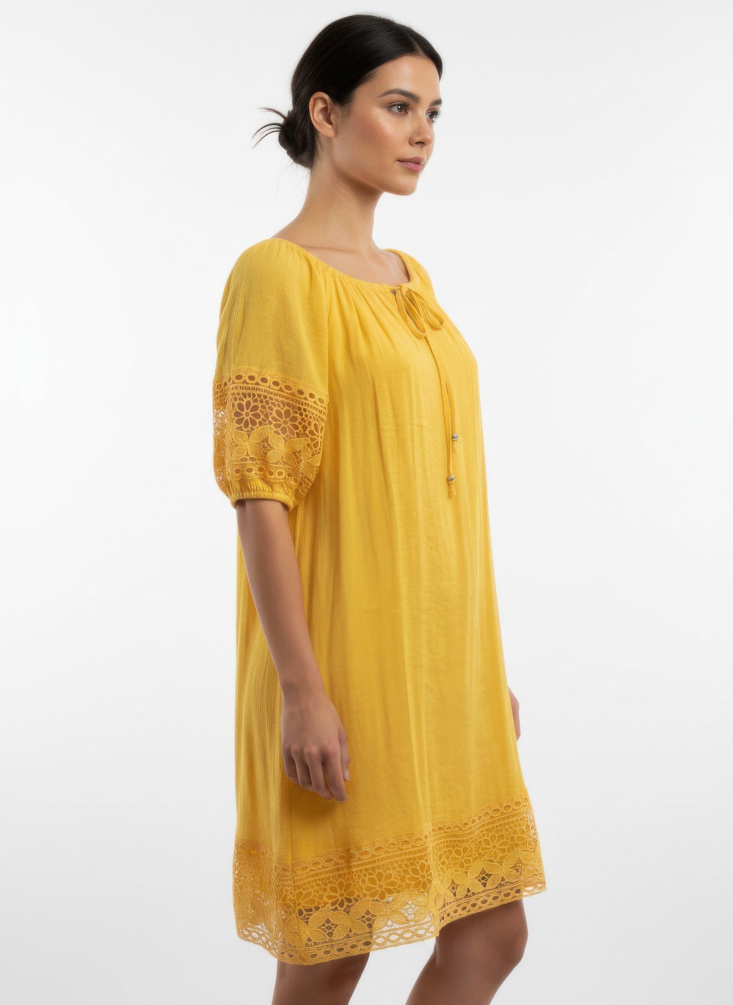 Mlle Gabrielle Solid Short Sleeve Dress Secondary image