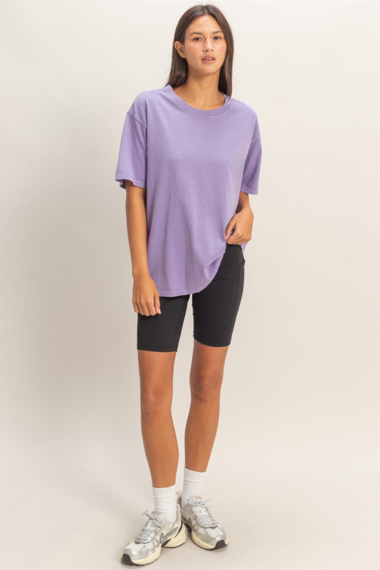Pigment Dyed Crew Neck T-shirt Secondary image