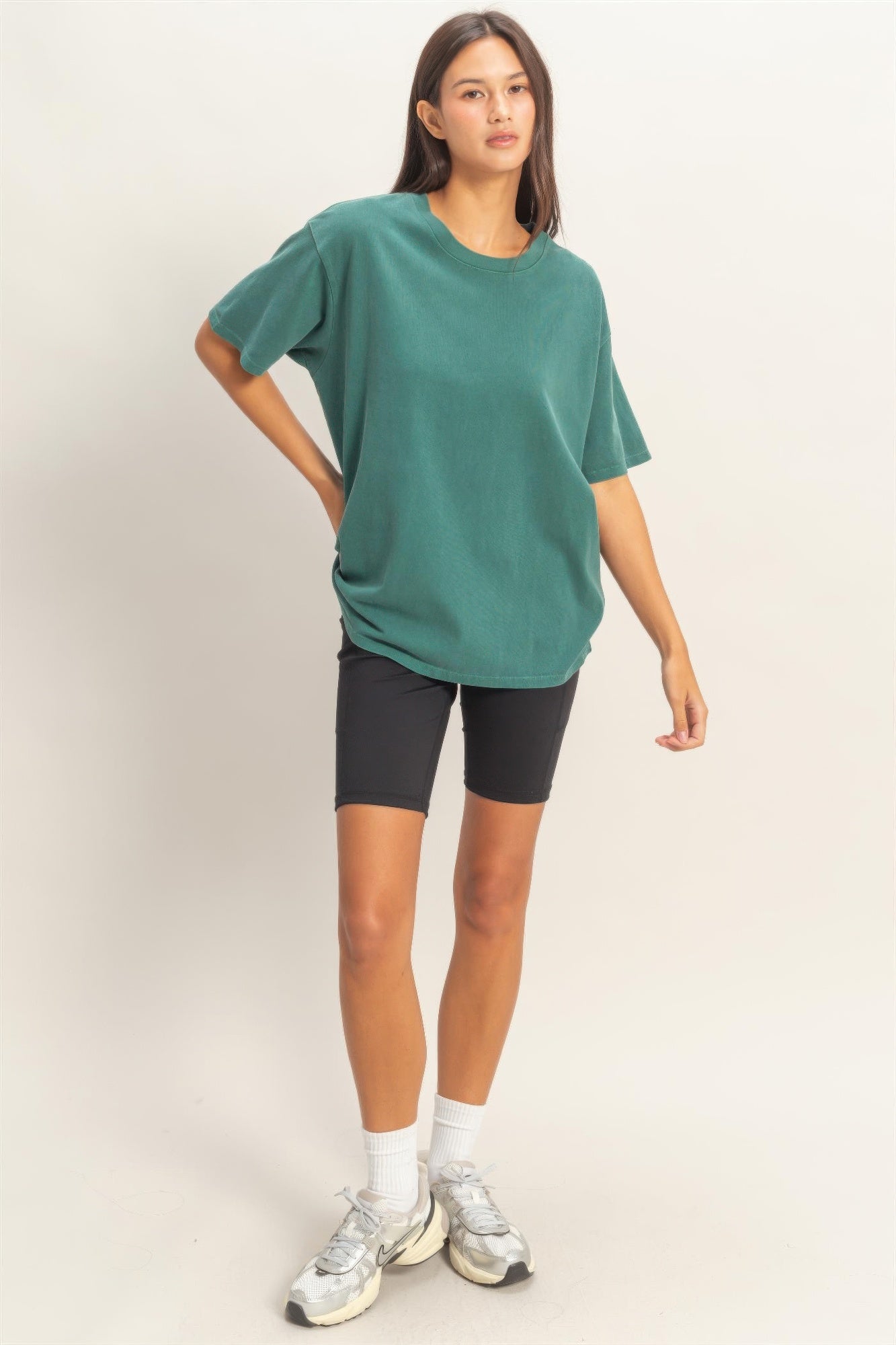 Pigment Dyed Crew Neck T-shirt Secondary image