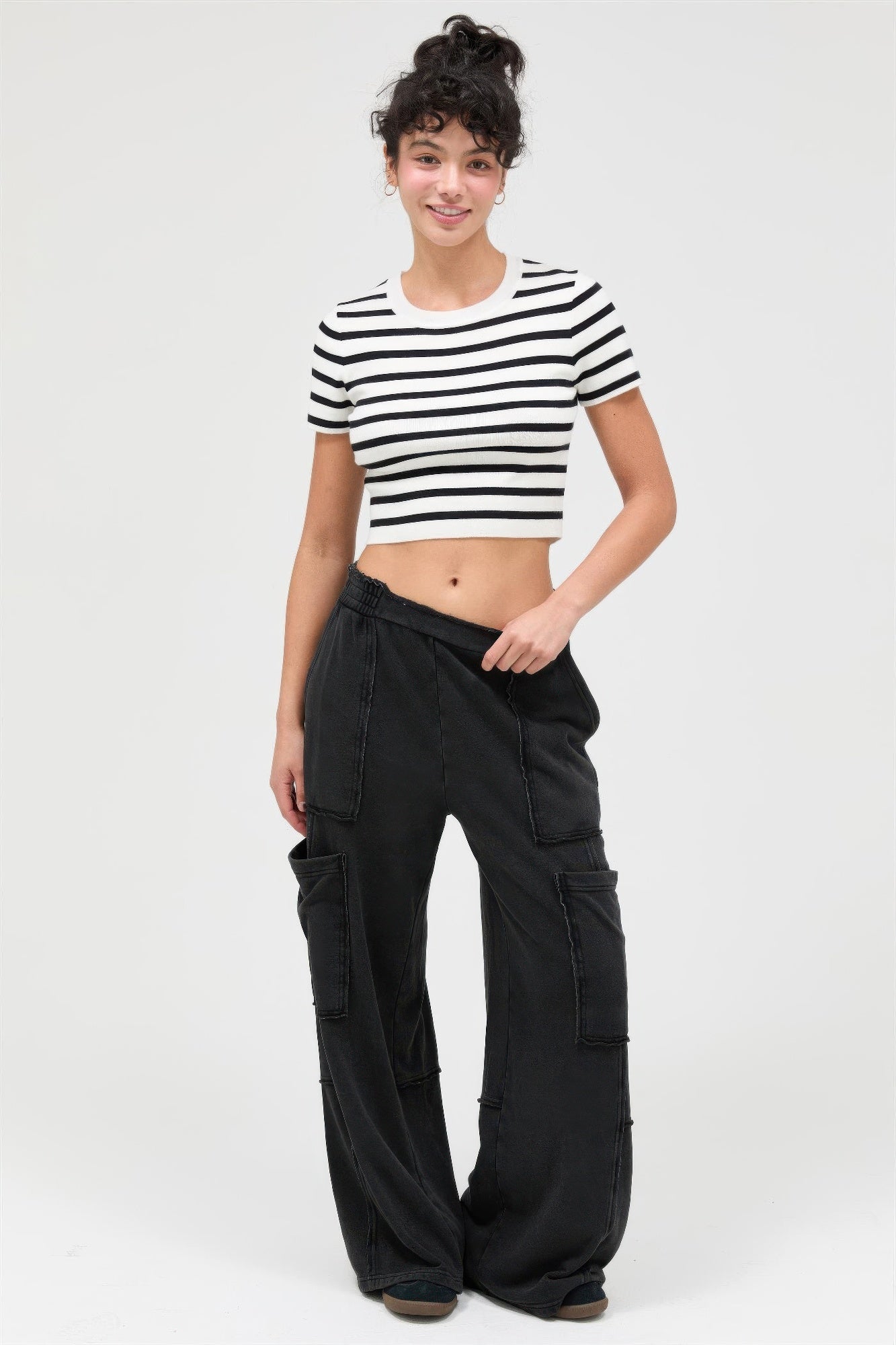 Mineral Wash Wide Leg Cargo Pants Secondary image