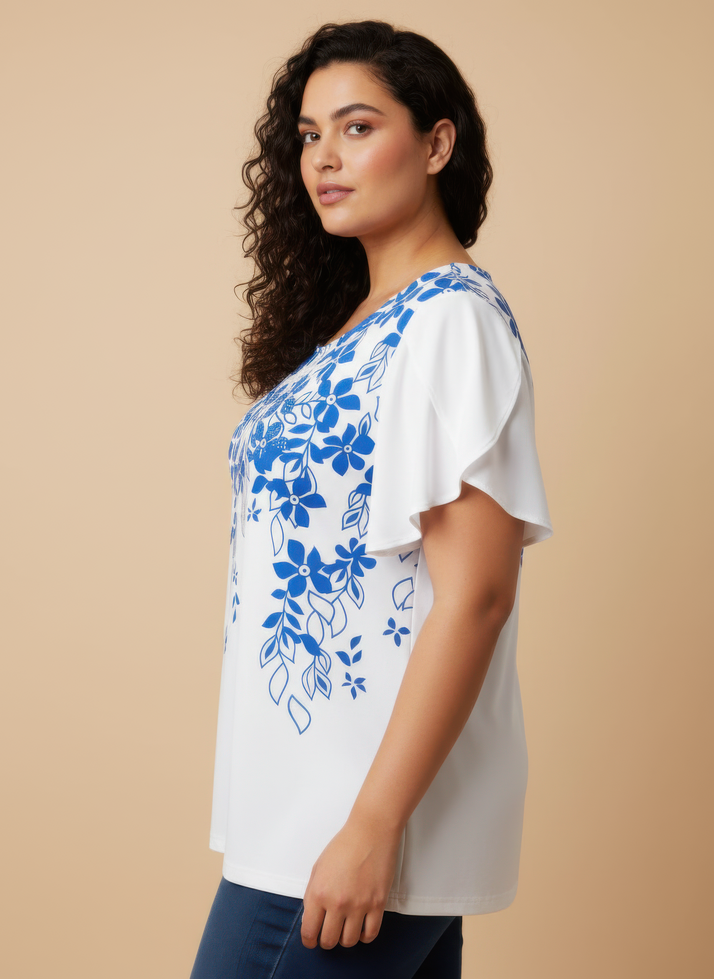 Floral Print Flutter Sleeve Knit Top Secondary image