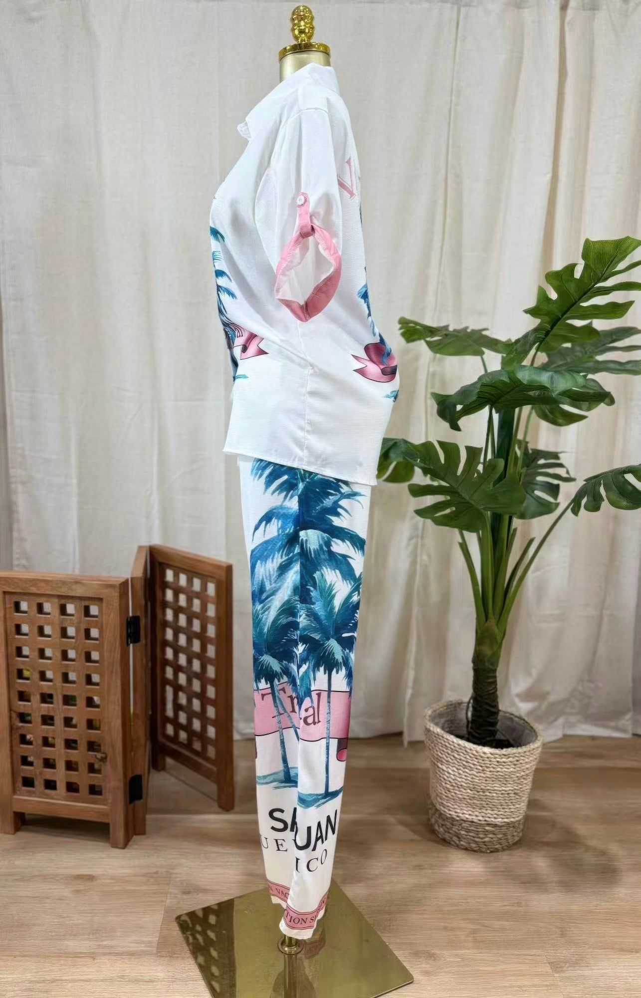 San Juan Palms Two-piece Set Secondary image