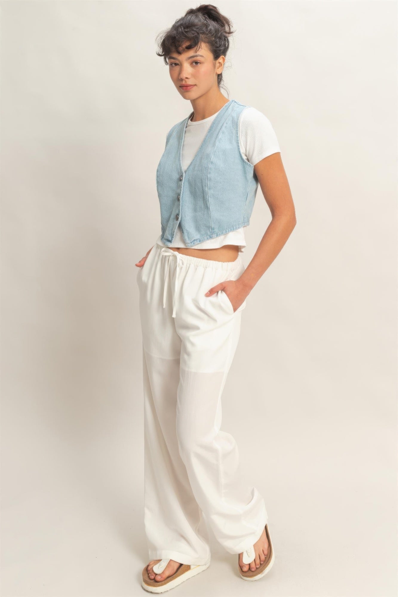V-neck Sleeveless Denim Vest Secondary image