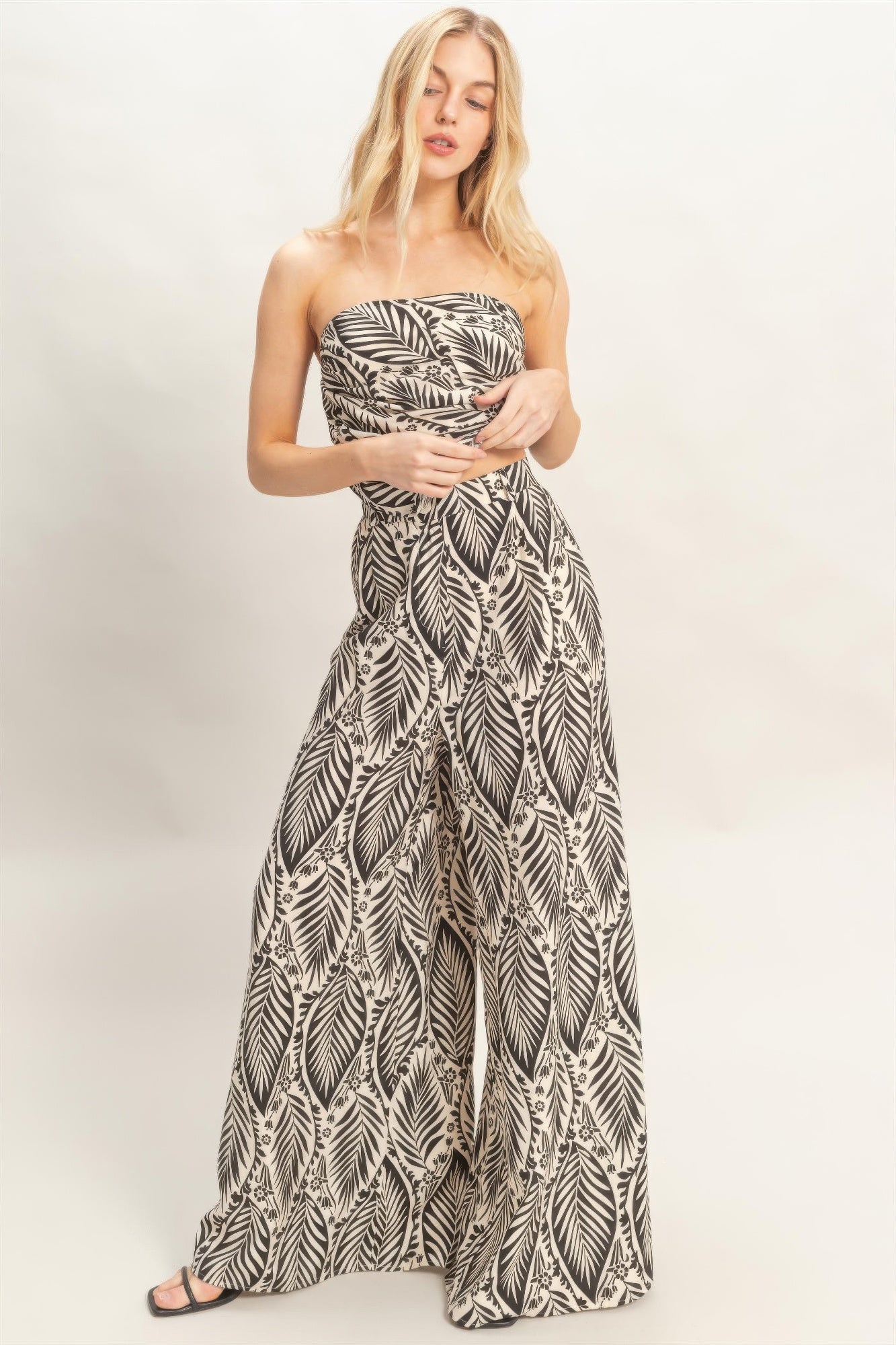 product image Main image
