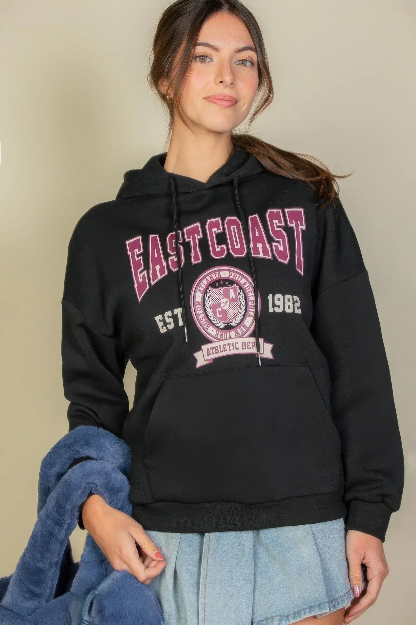 Graphic Kangaroo Pocket Drawstring Hoodie Secondary image
