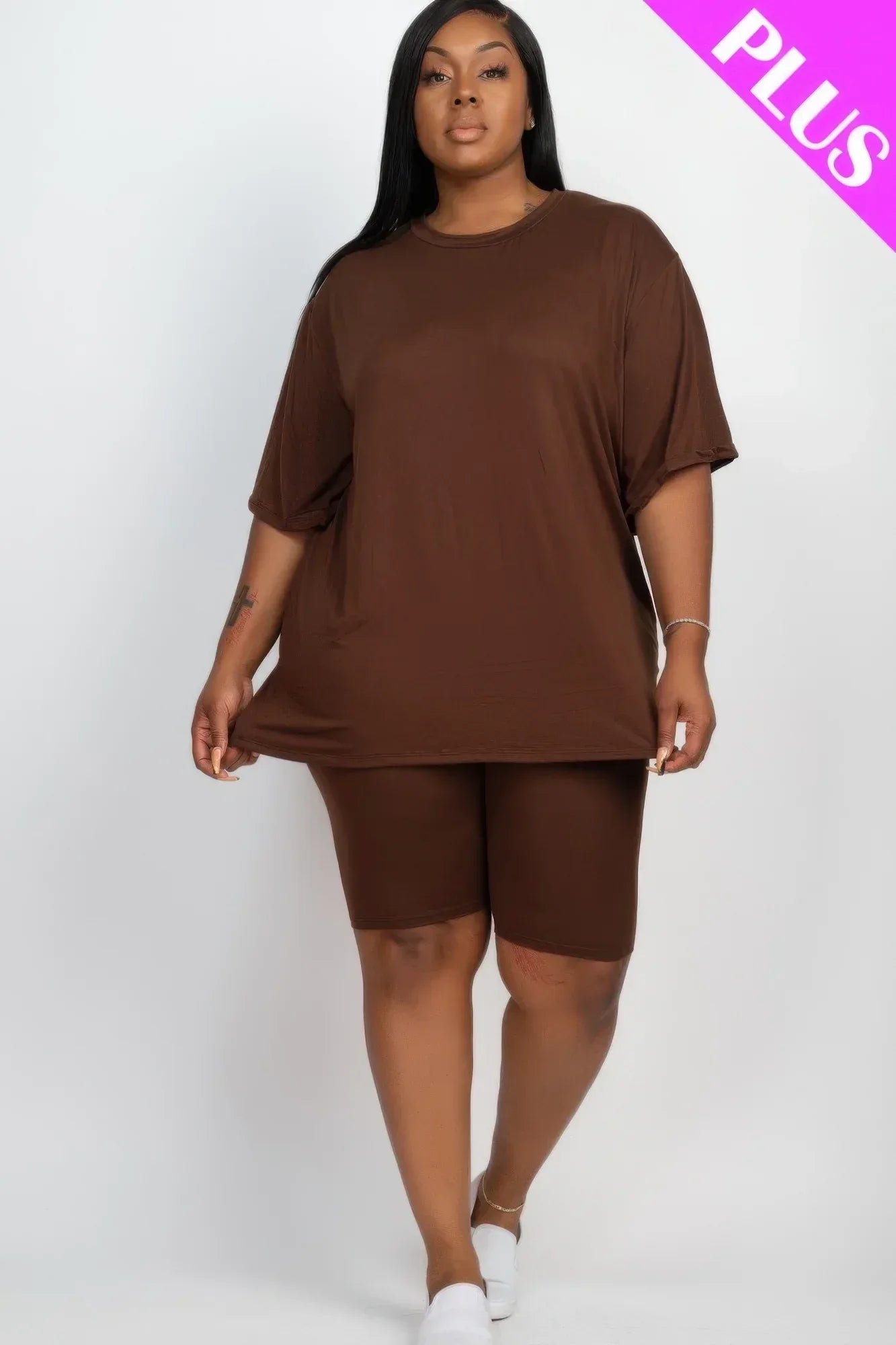 Plus Size Loose Fit Top & Biker Shorts Set Secondary image