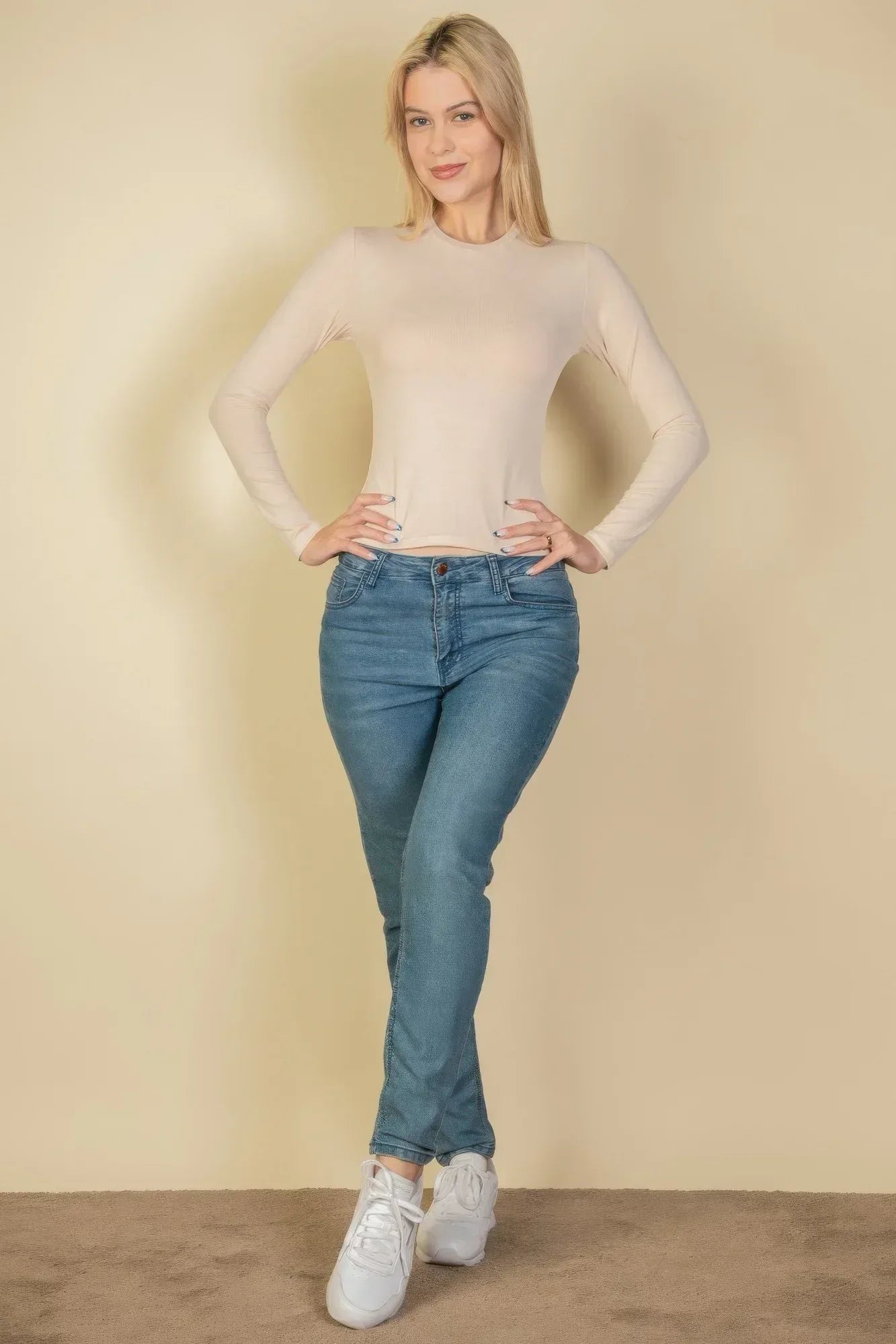 Ribbed Round Neck Long Sleeve Top Secondary image