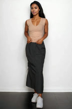 Ribbed V-neck Sleeveless Top | Mixtshop LLC