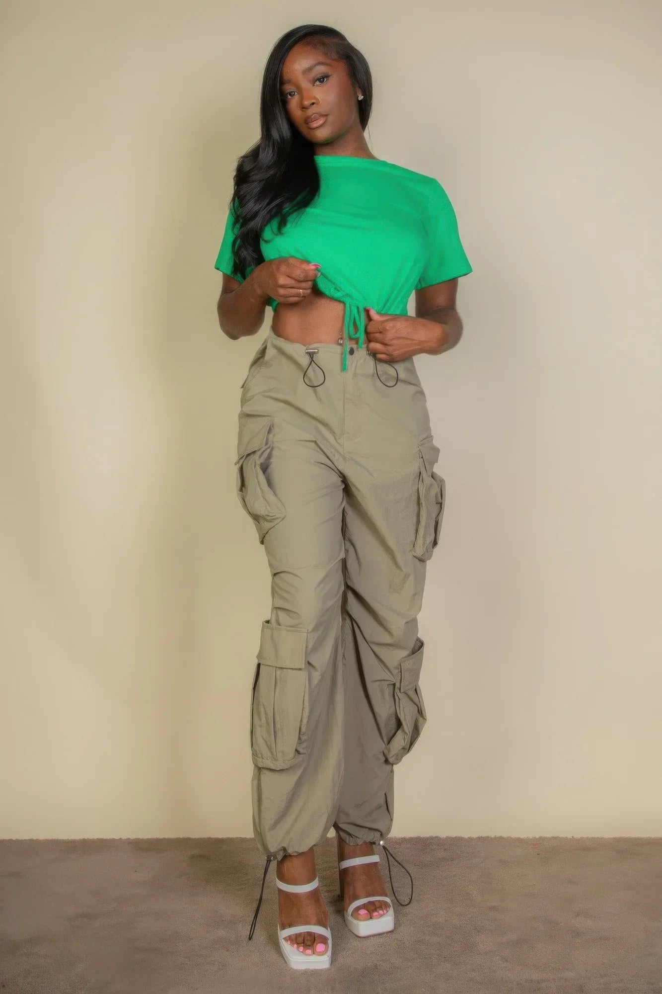 Tie Front Drawstring Short Sleeve Crop Top Secondary image