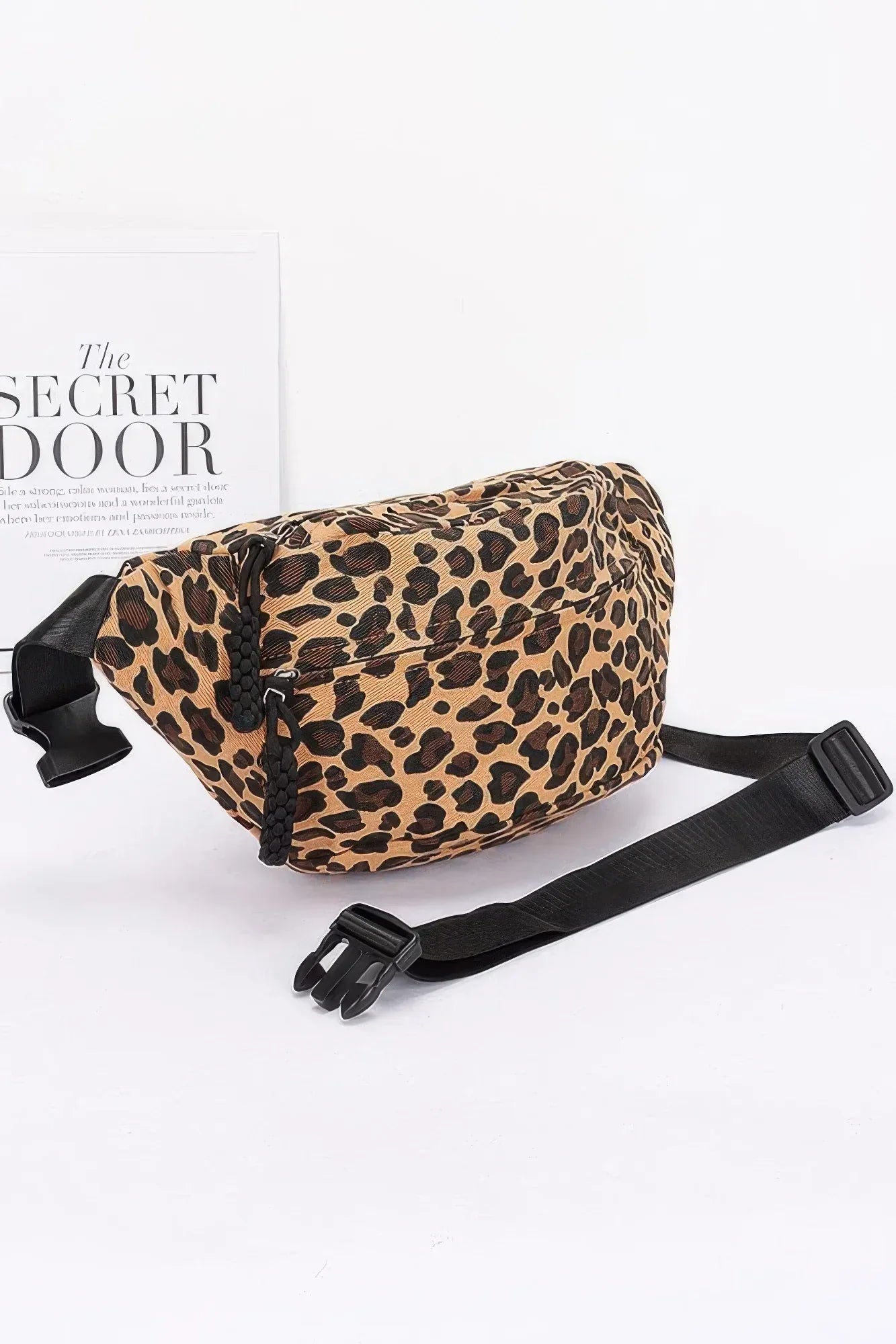 Cotton Canvas Leo Crossbody Bag | Mixtshop LLC