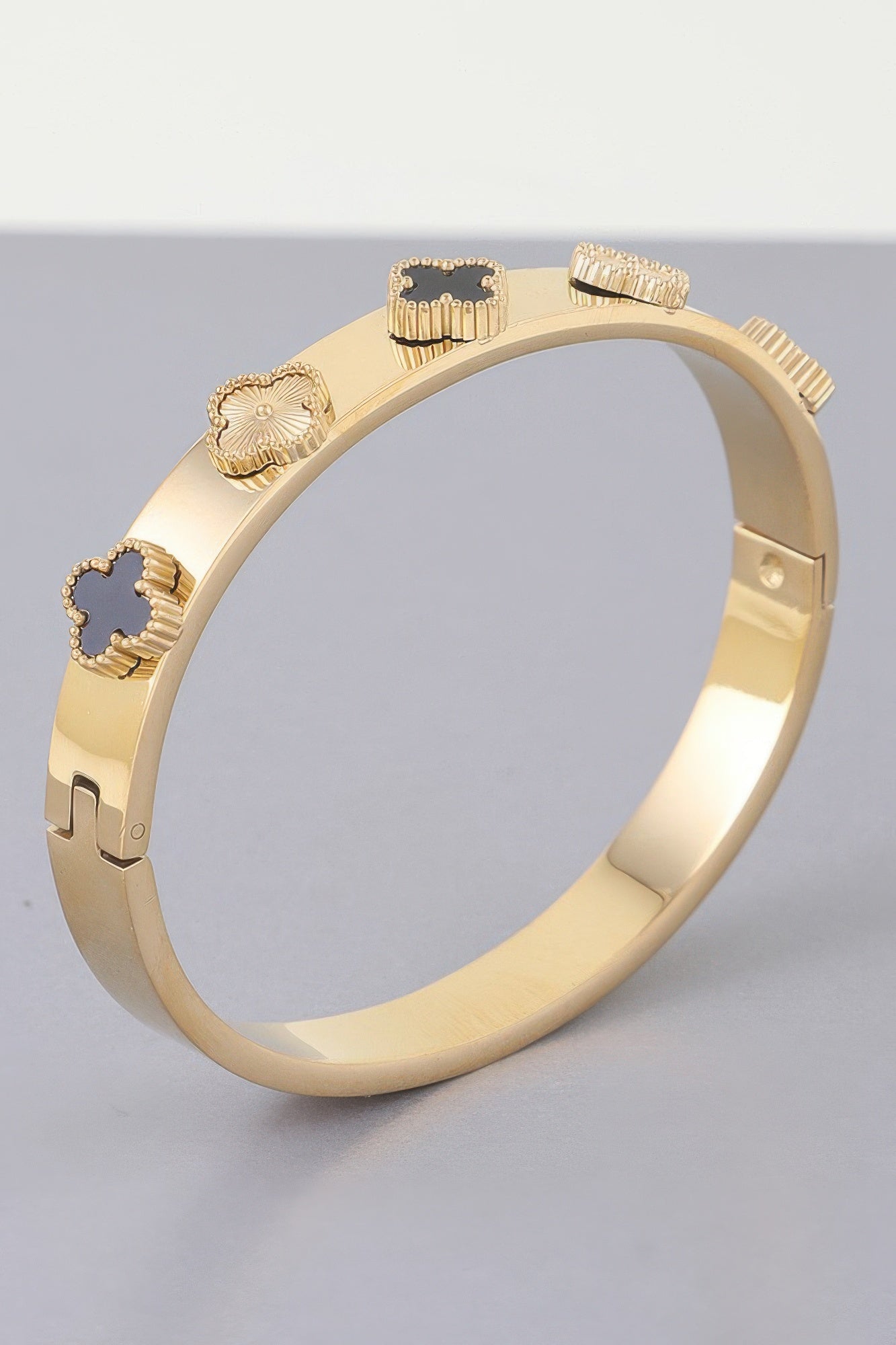 Multi Clover Charm Band Bracelet | Mixtshop LLC