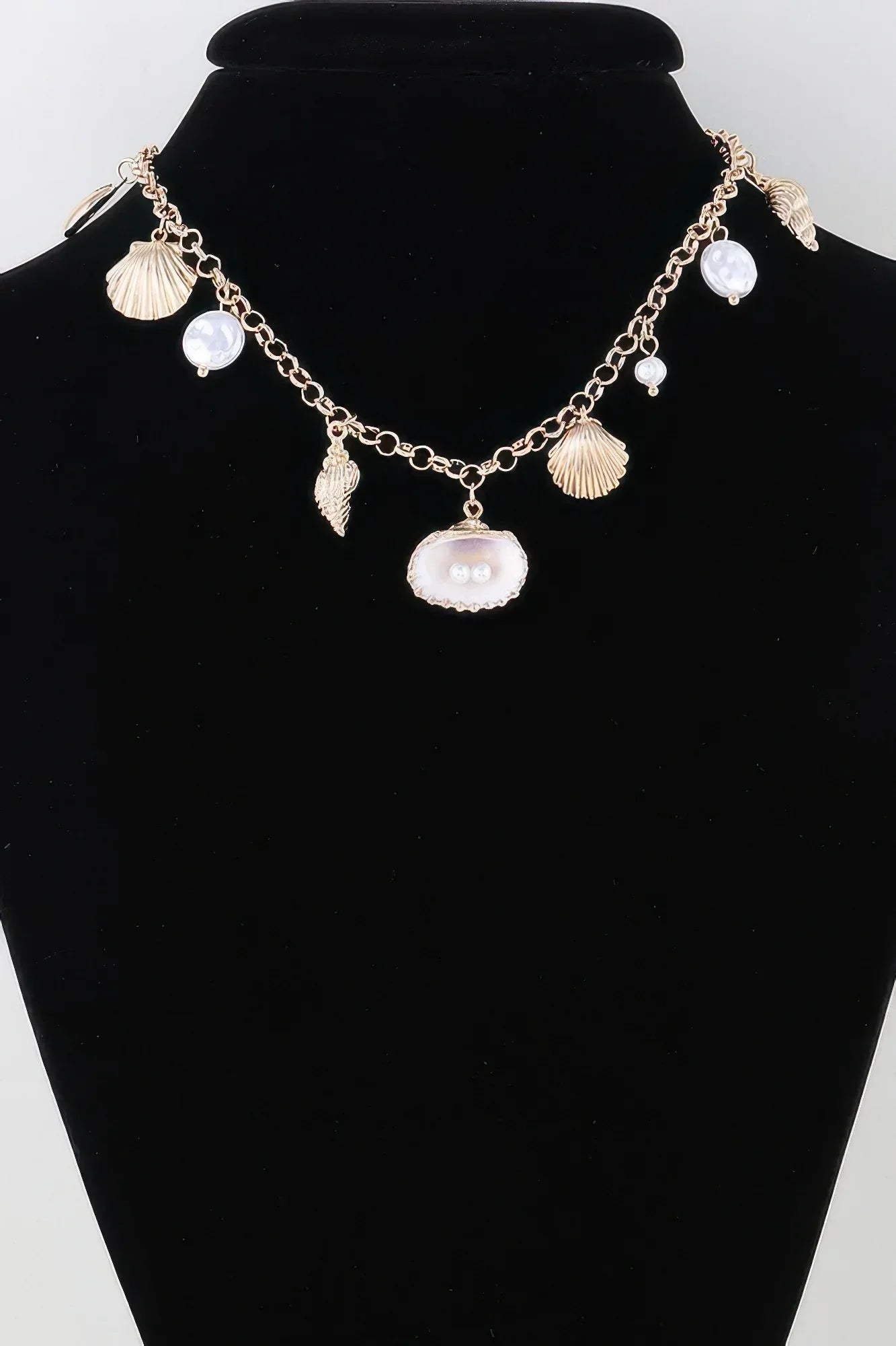 Multi Pearl N Shell Charm Necklace | Mixtshop LLC Main image
