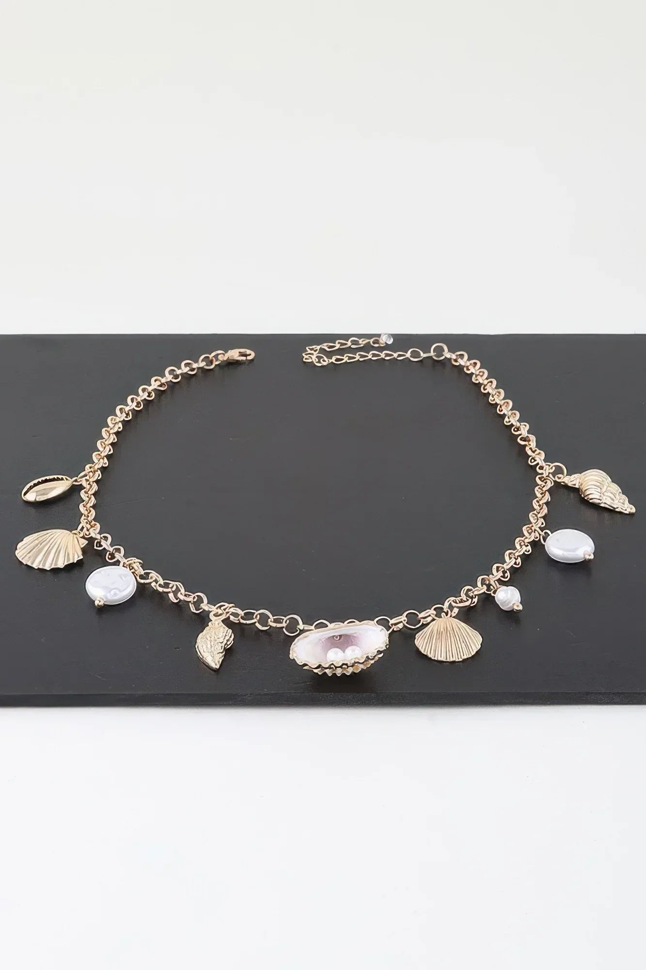 Multi Pearl N Shell Charm Necklace Secondary image