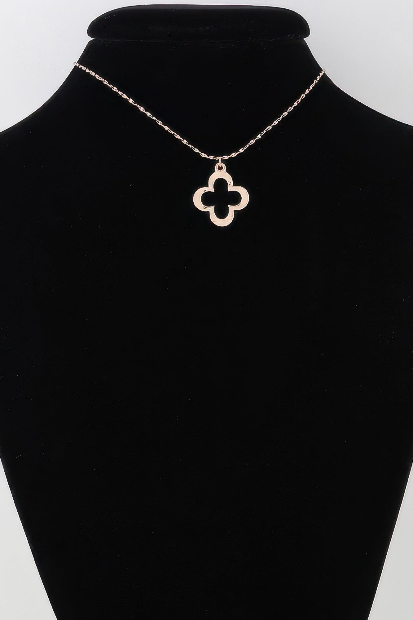 Open Clover Pendant Necklace | Mixtshop LLC