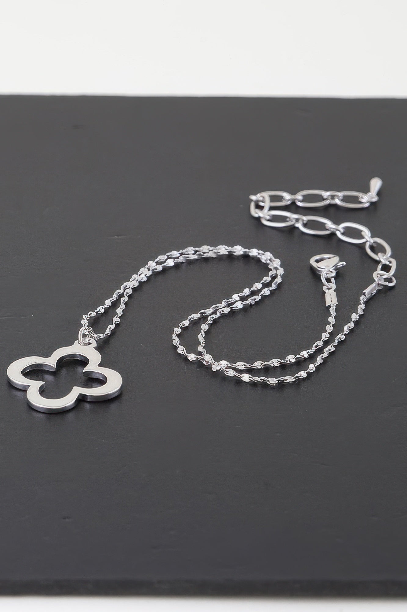 Open Clover Pendant Necklace | Mixtshop LLC
