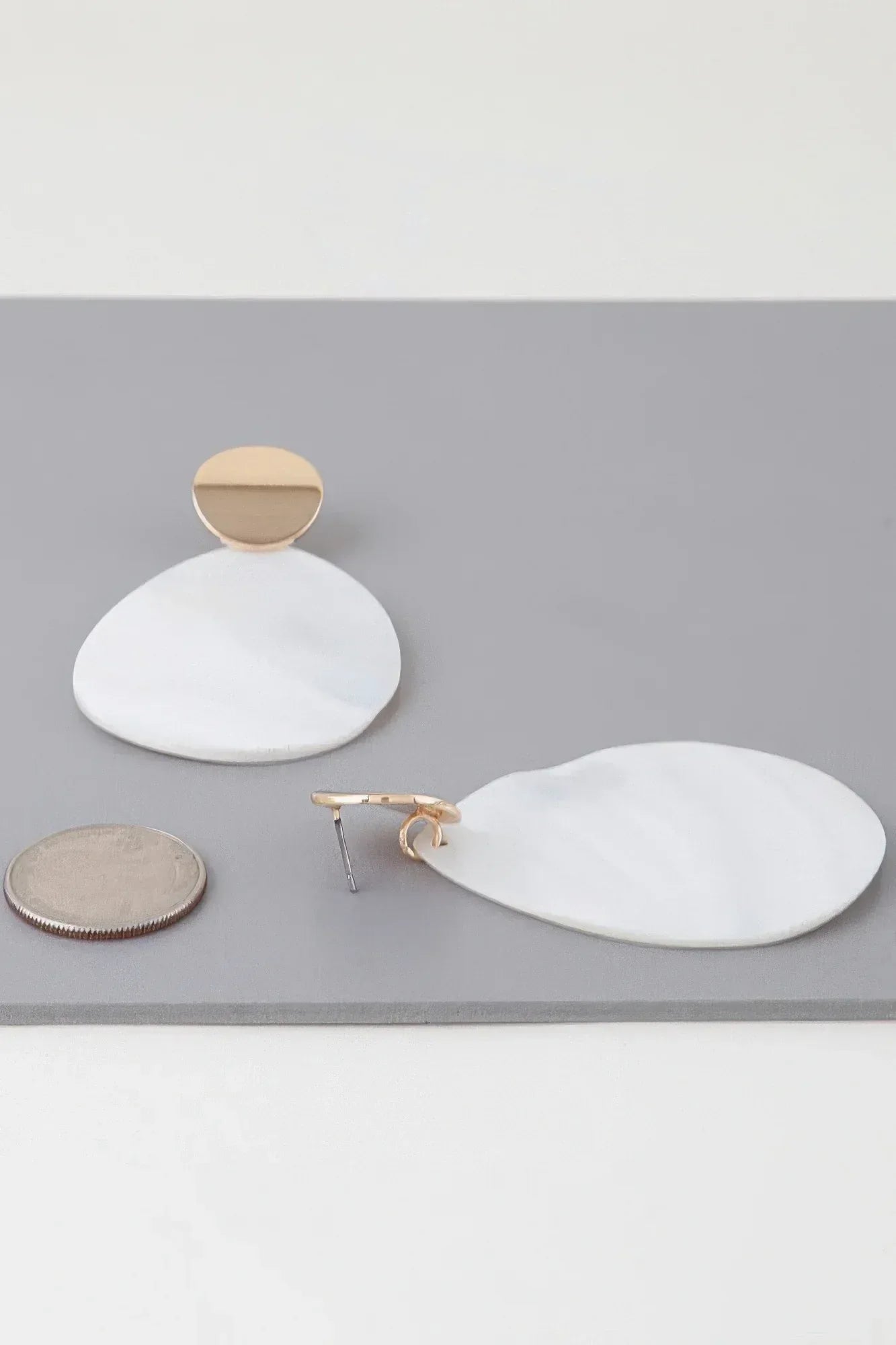 Marbled Stone Oval Earrings Secondary image