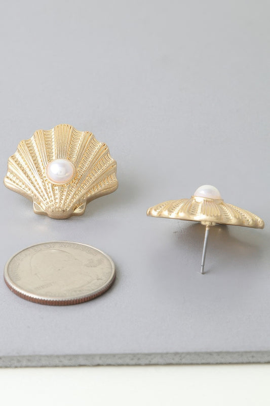Pearled Clamshell Stud Earrings | Mixtshop LLC
