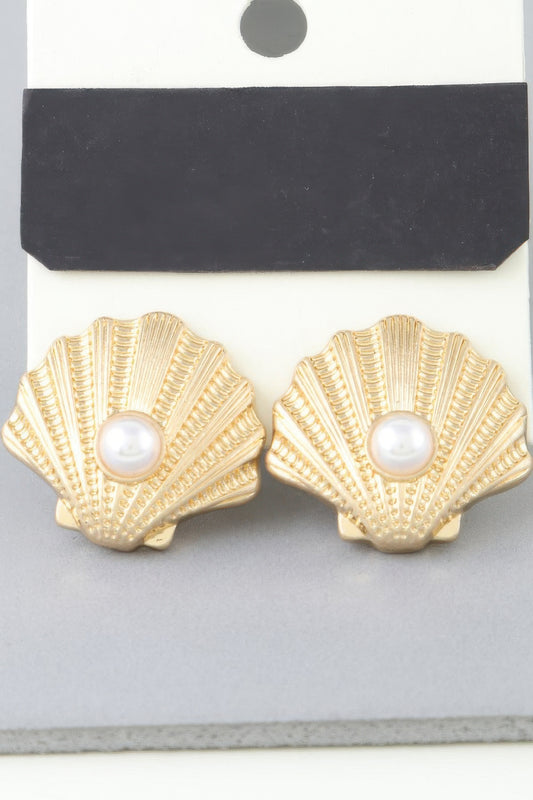 Pearled Clamshell Stud Earrings | Mixtshop LLC