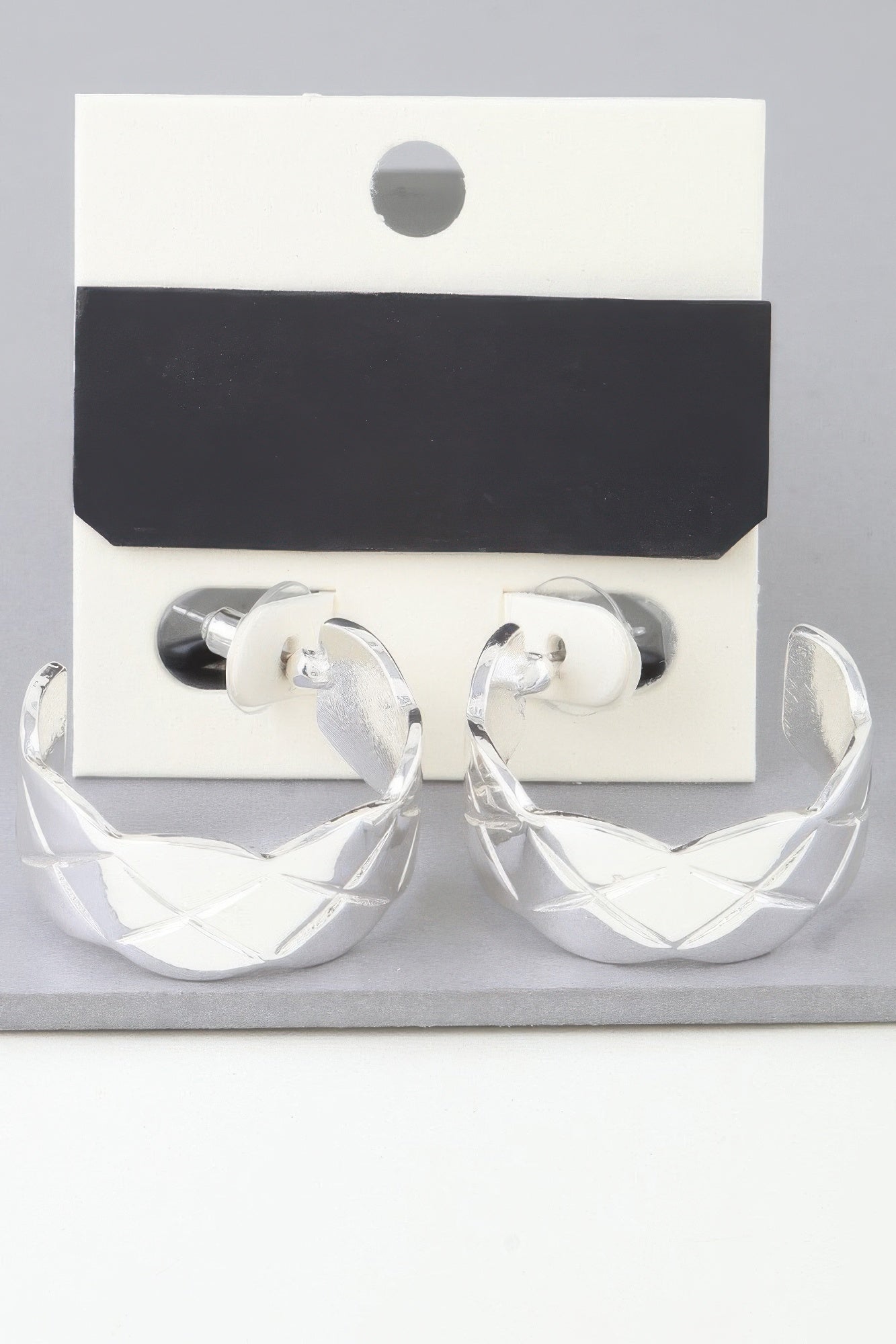 Diamond Quilt Cut Hoop Earrings | Mixtshop LLC