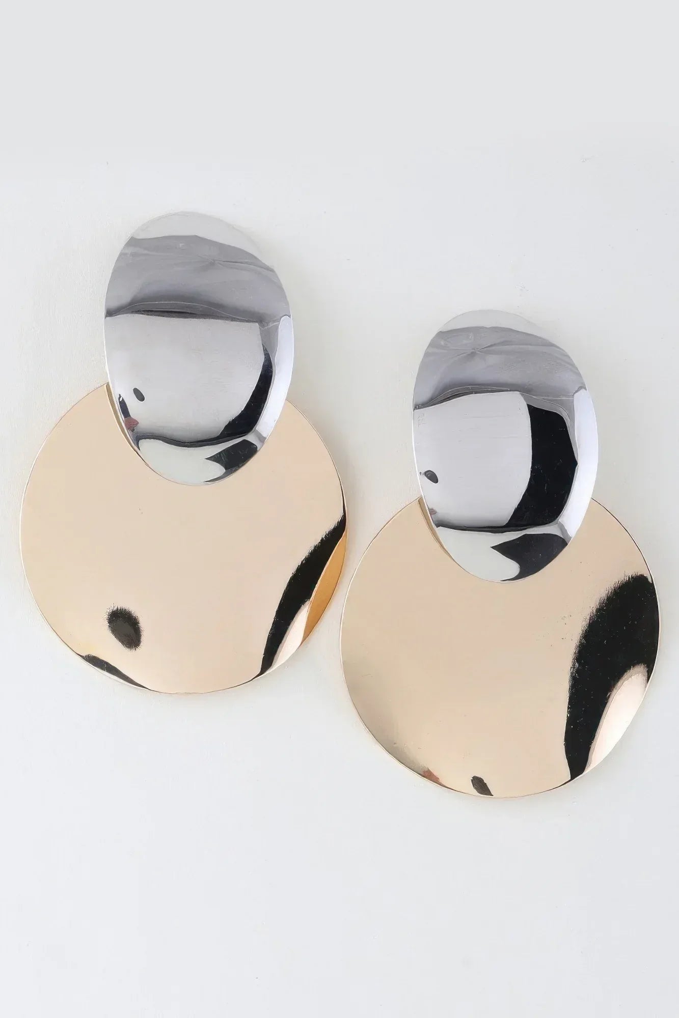Shiny Modern Disc Earrings | Mixtshop LLC Main image