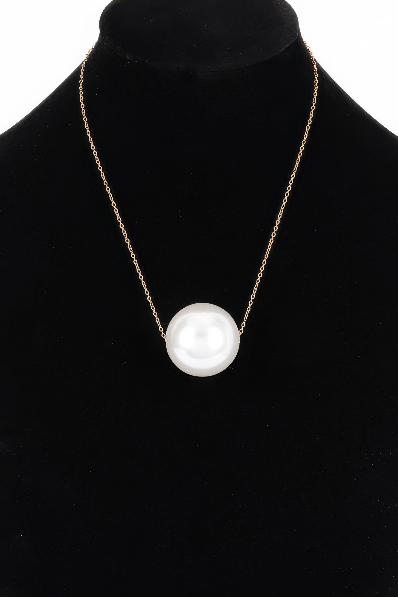 Round Faux Pearl Necklace | Mixtshop LLC