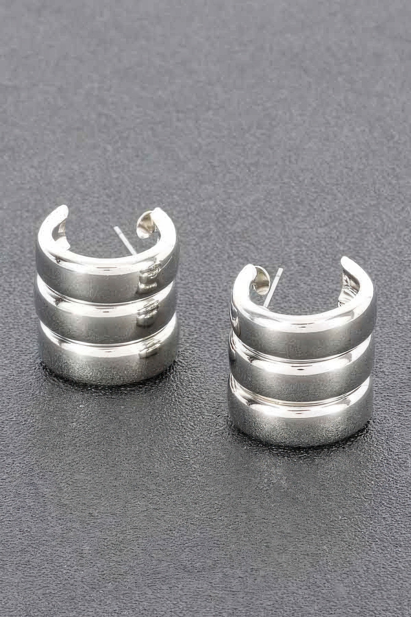 Metal Earring | Mixtshop LLC