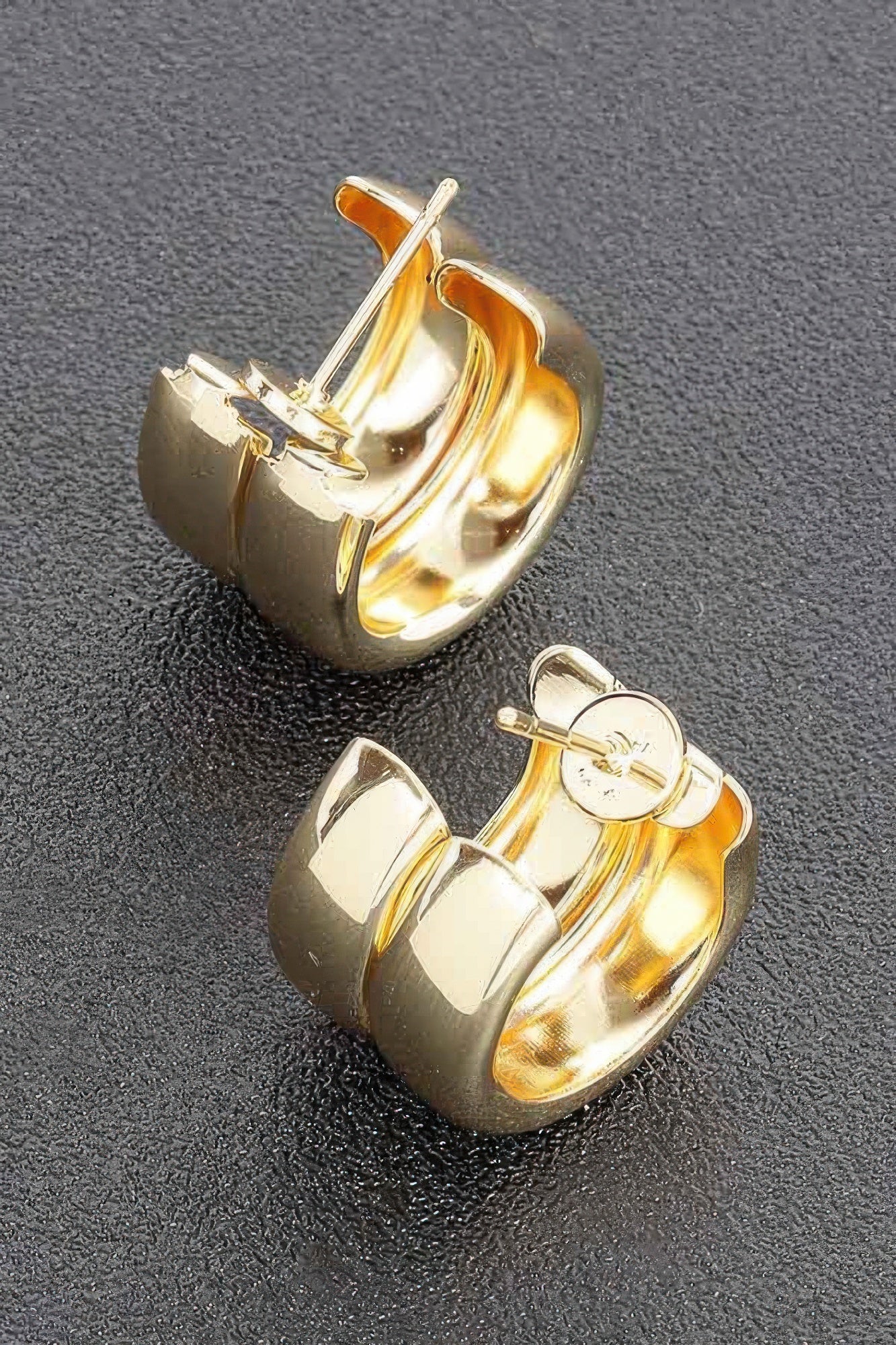 Metal Earring | Mixtshop LLC