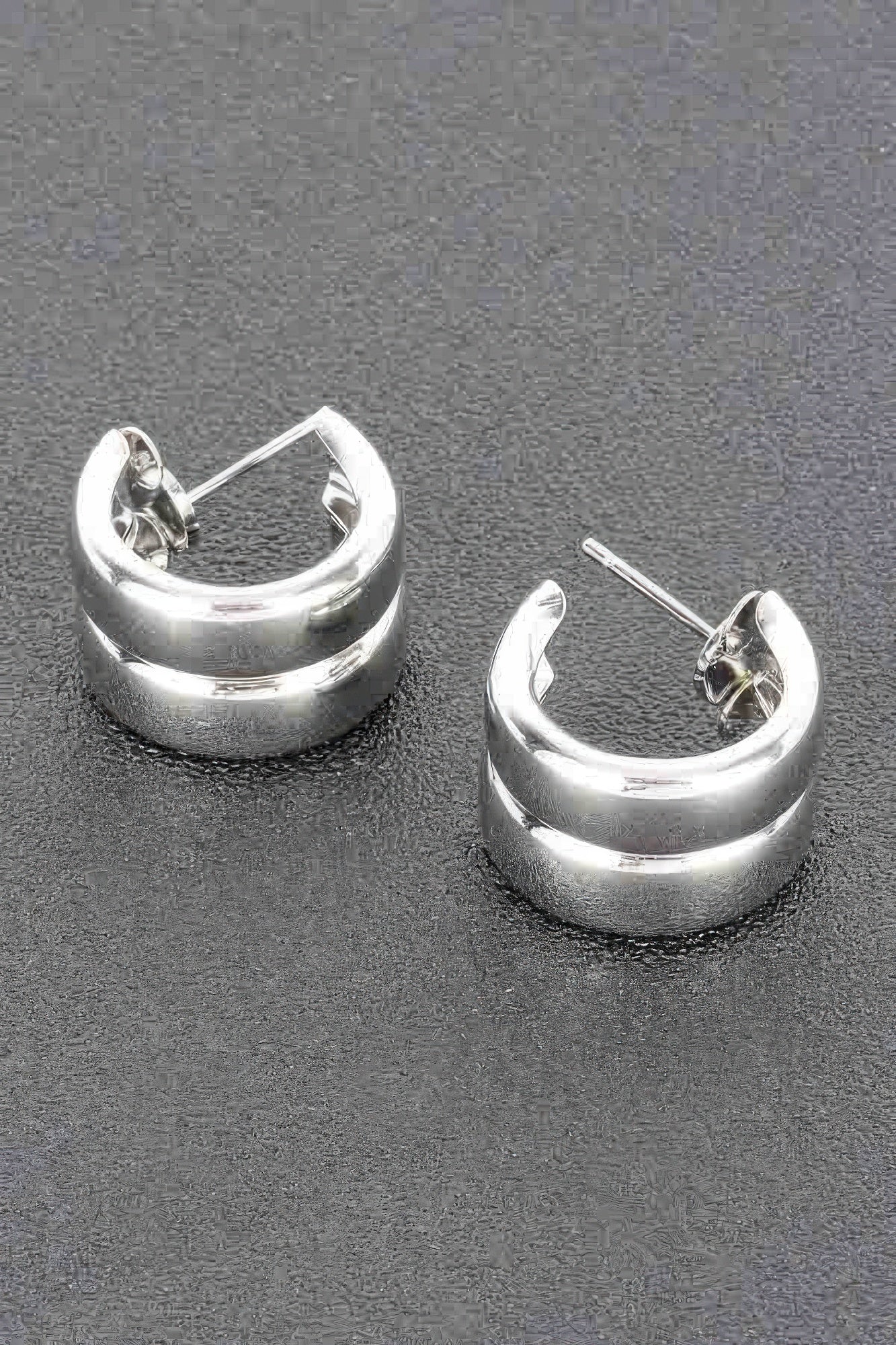Metal Earring | Mixtshop LLC