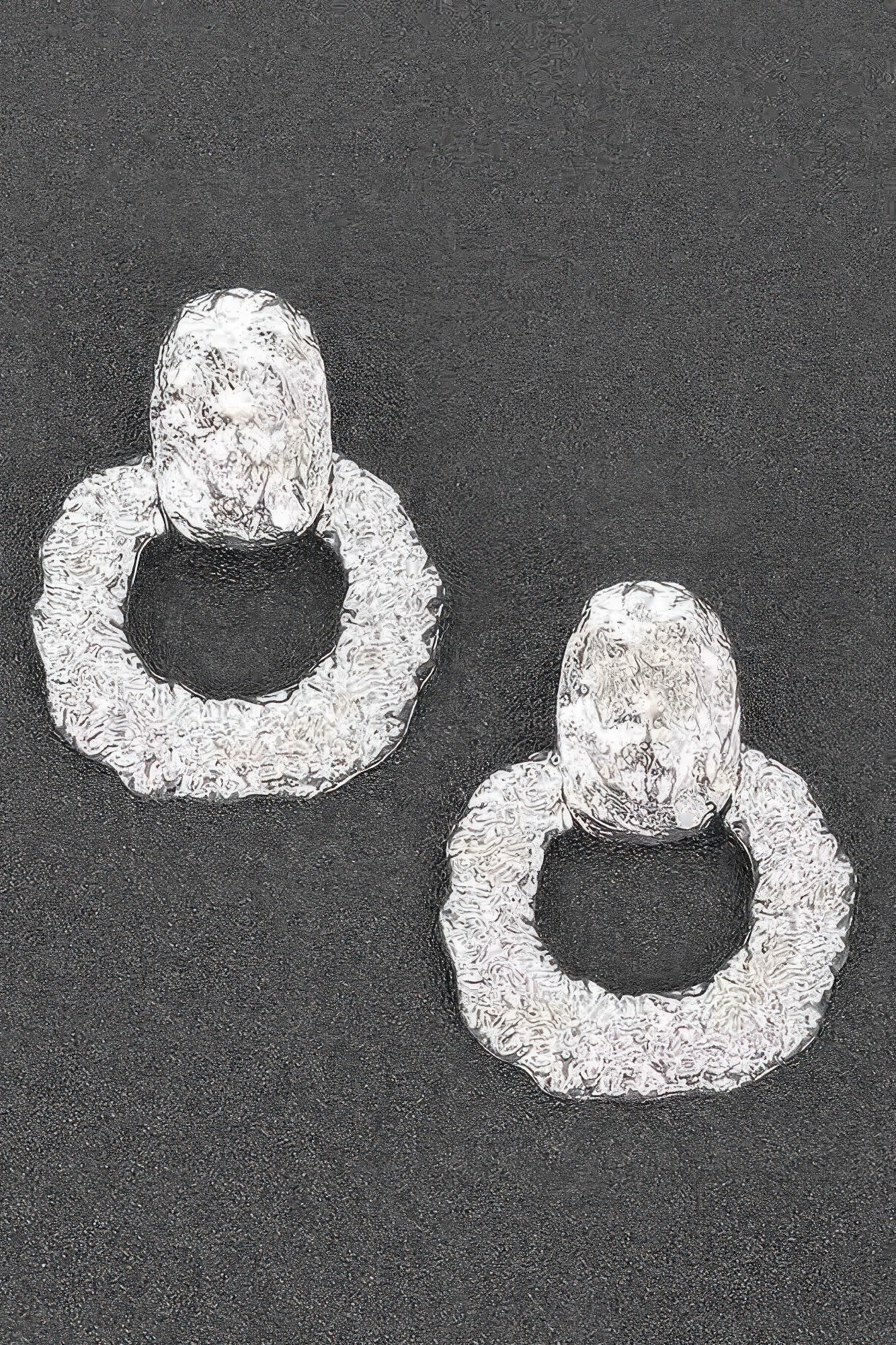 Metal Earring | Mixtshop LLC