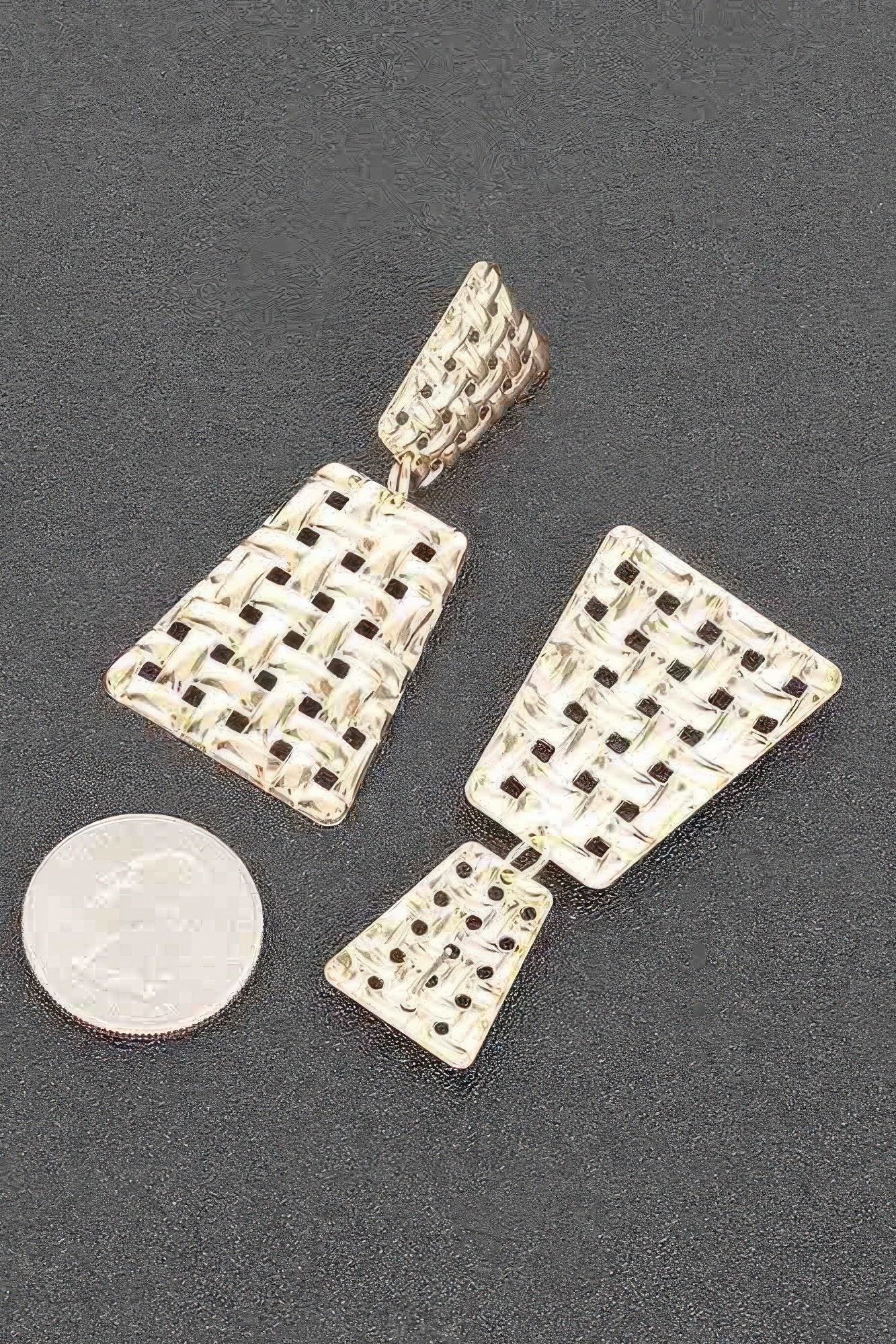 Metal Earring | Mixtshop LLC