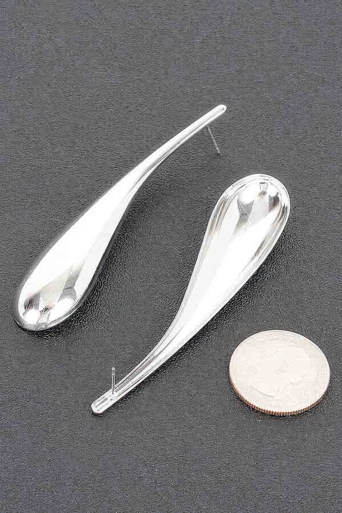 Metal Earring | Mixtshop LLC