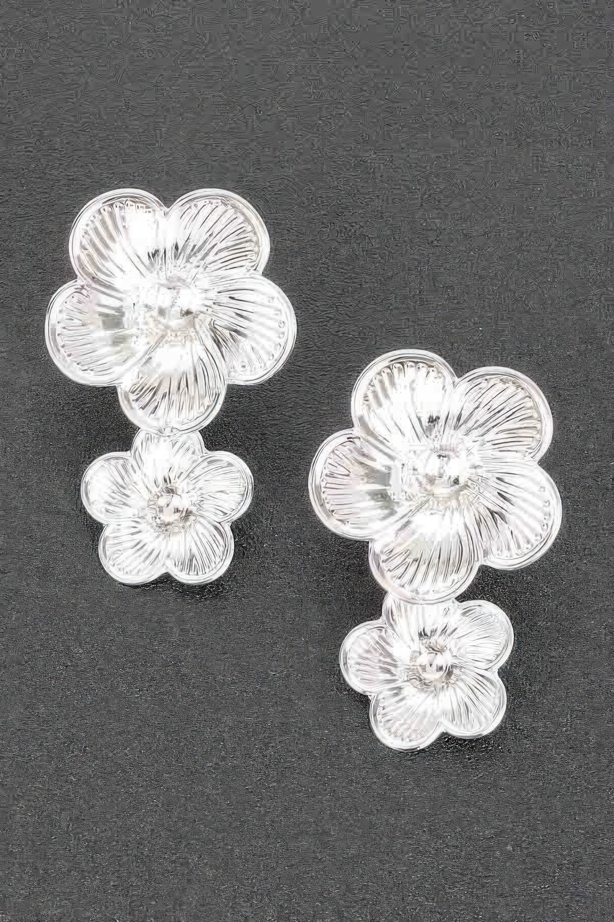 Metal Earring | Mixtshop LLC