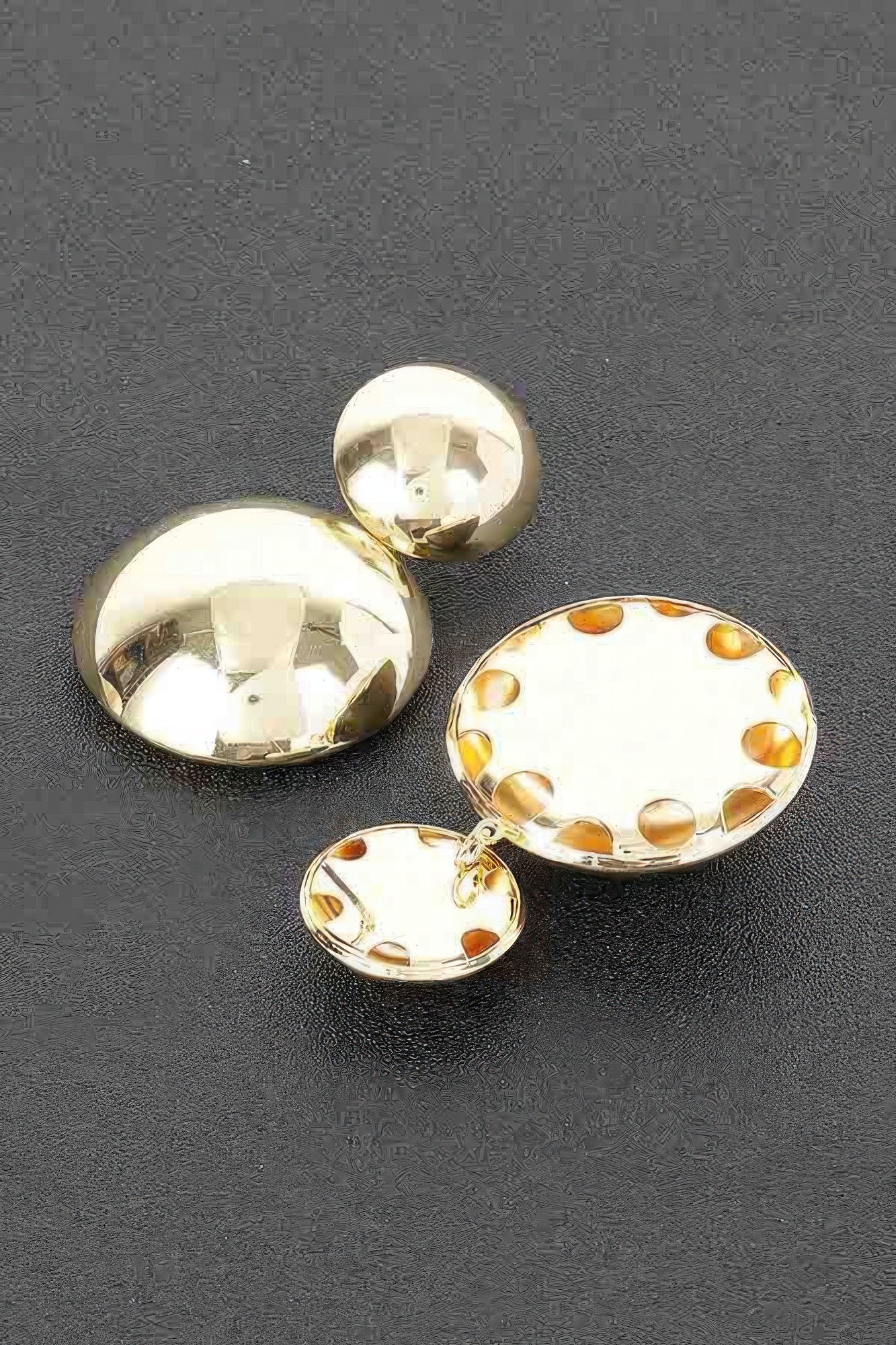 Metal Earring | Mixtshop LLC