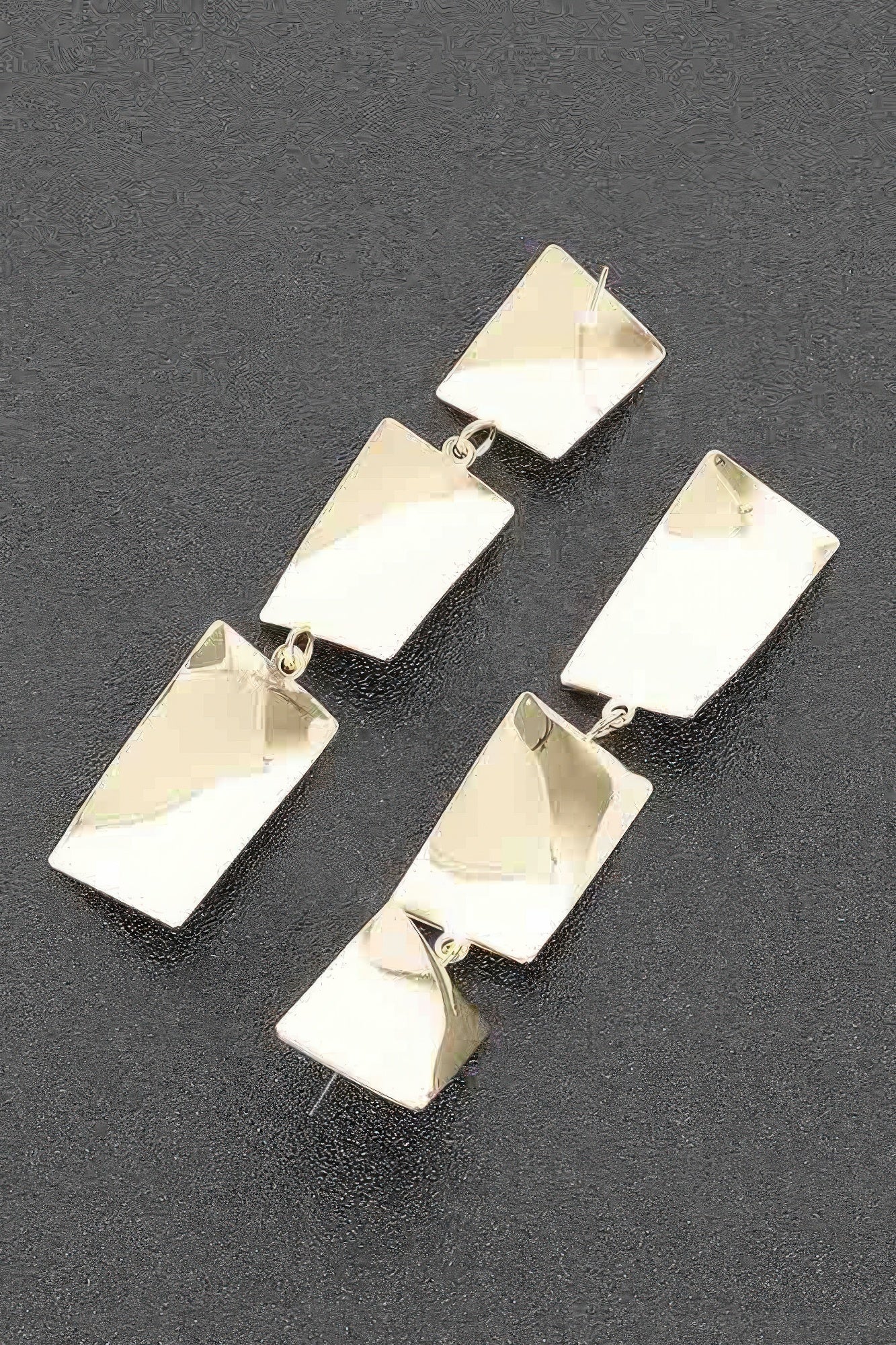 Metal Earring | Mixtshop LLC
