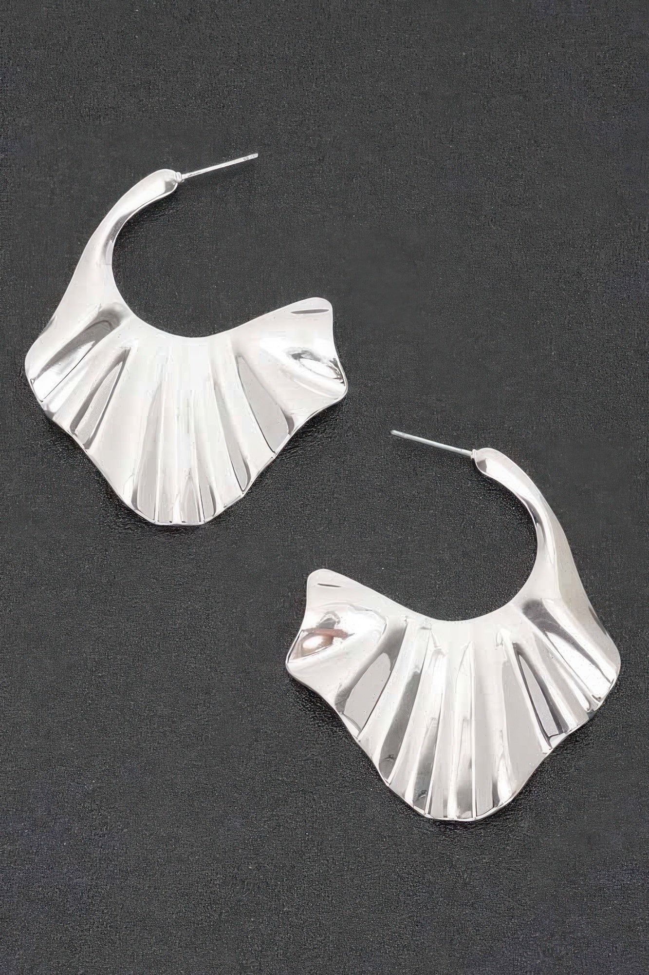 Metal Earring | Mixtshop LLC