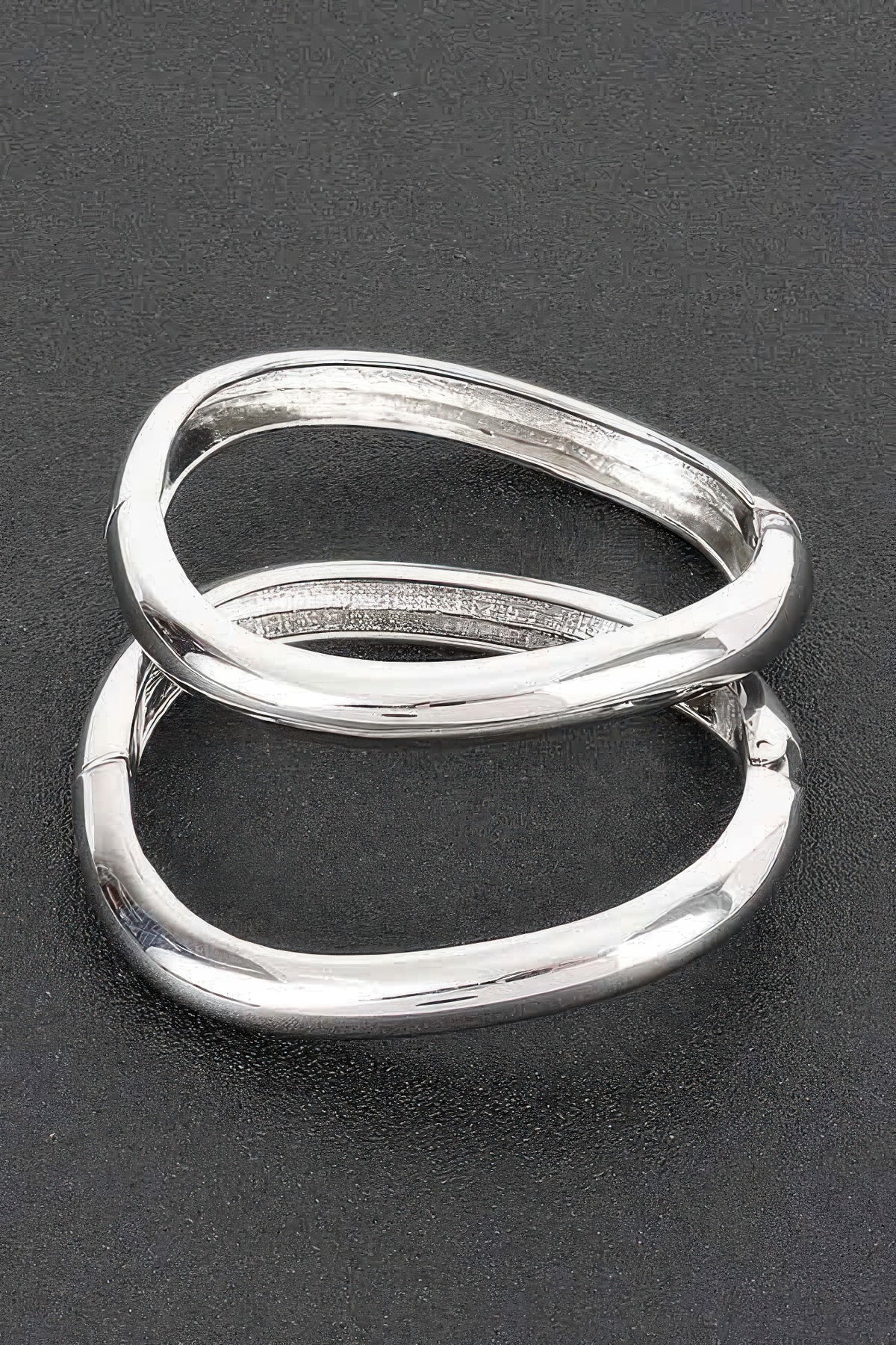 Curved Elegance Bracelet | Mixtshop LLC