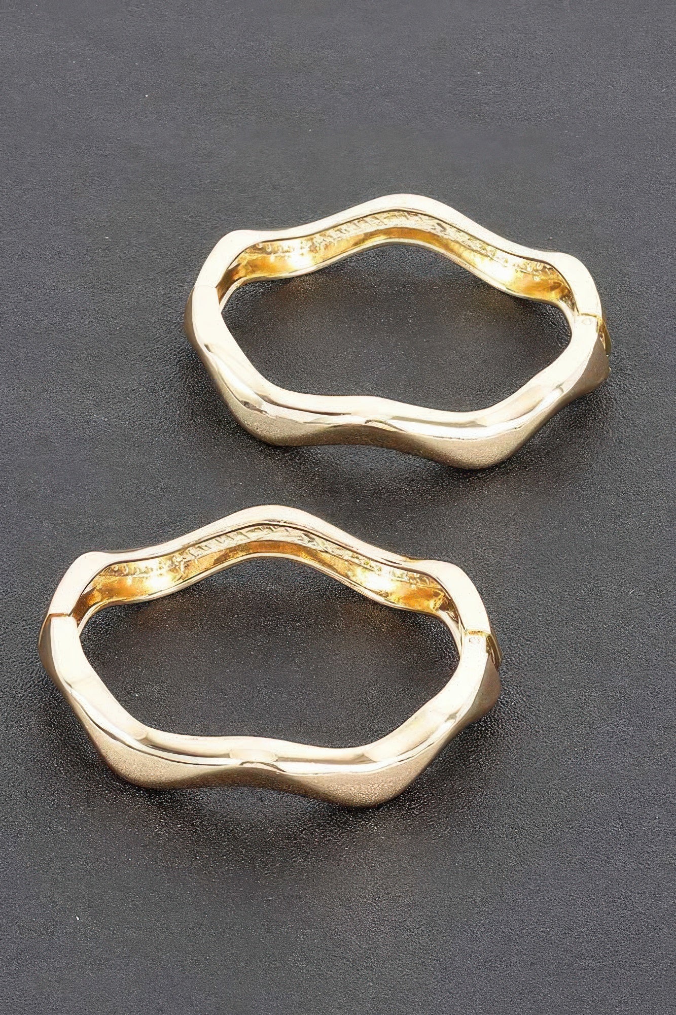 Curved Elegance Bracelet | Mixtshop LLC