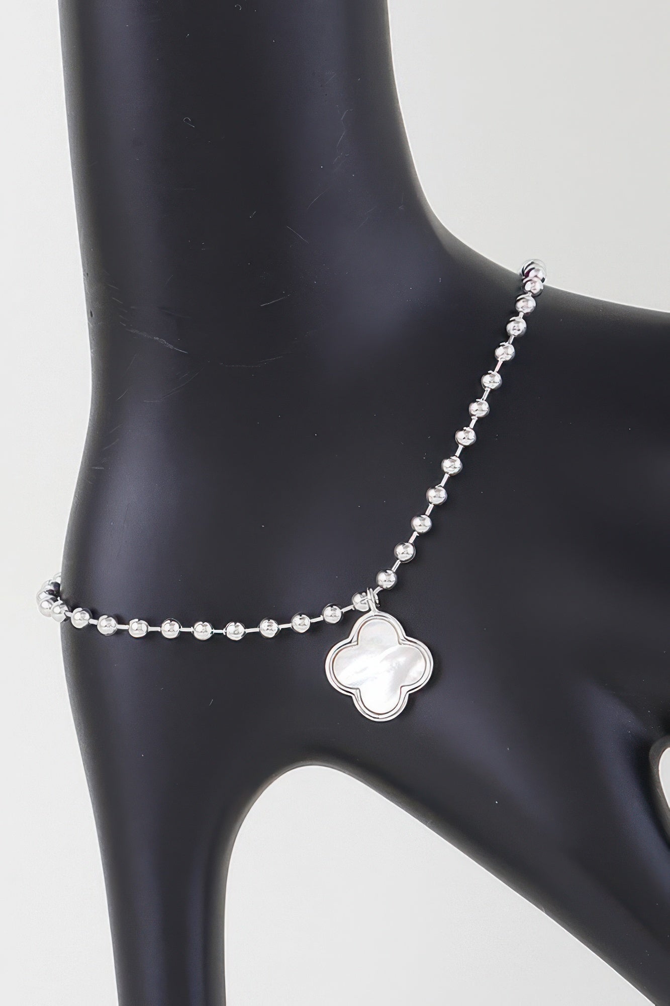 Modern Clover Charm Beaded Bracelet | Mixtshop LLC