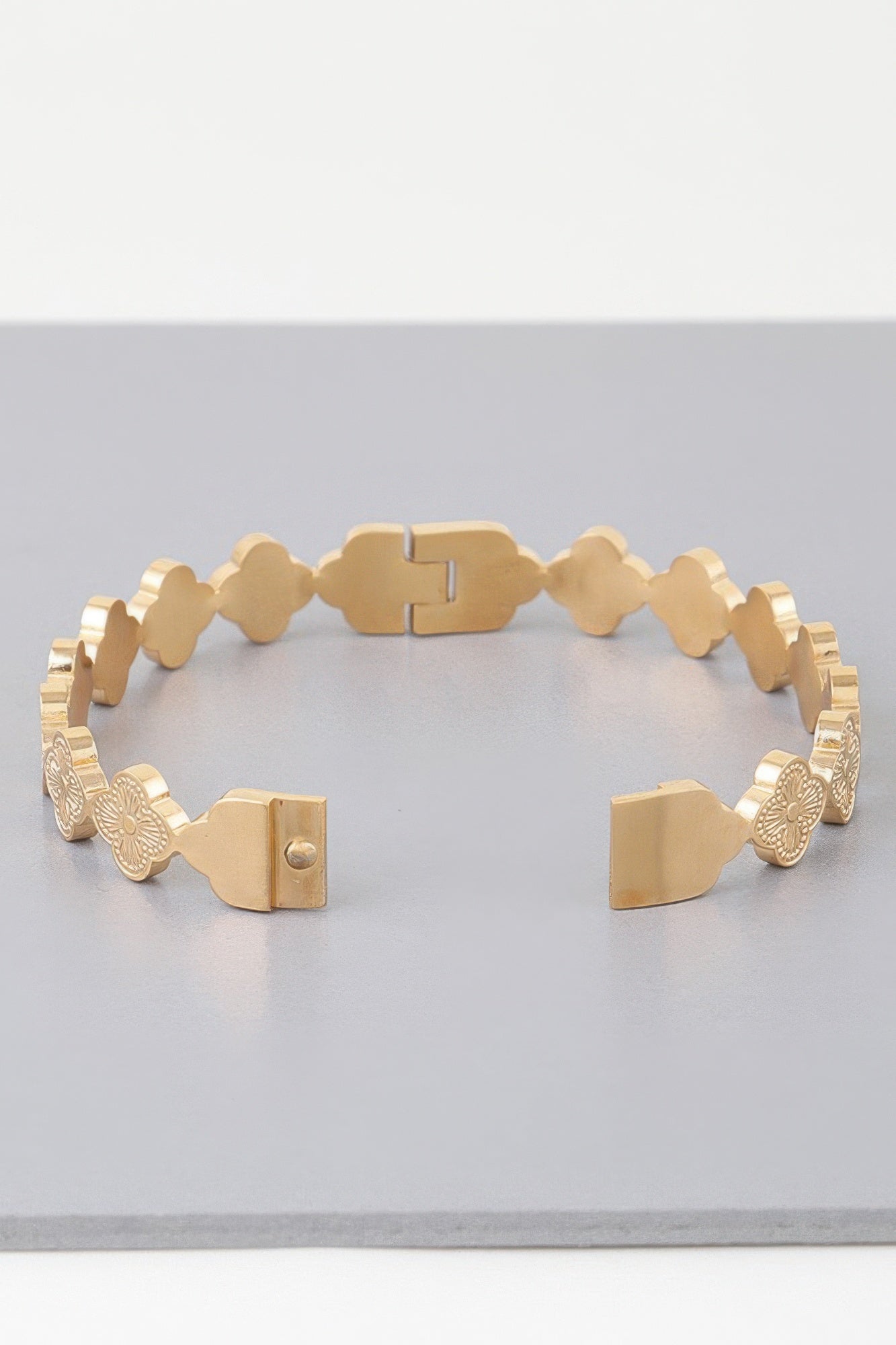 Multi Clover Charm Bracelet | Mixtshop LLC