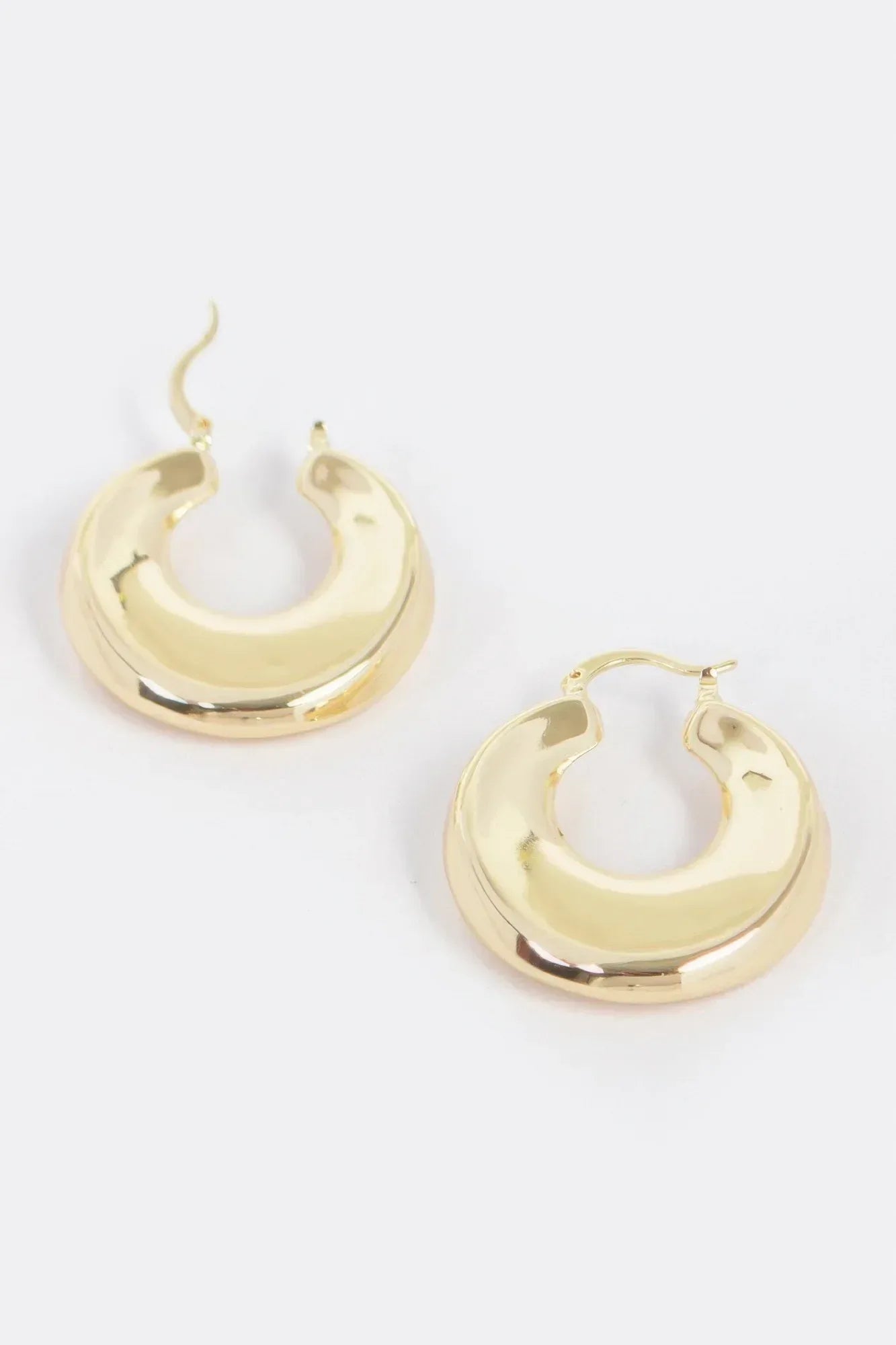 Vintage Gold Dip Metal Earring | Mixtshop LLC