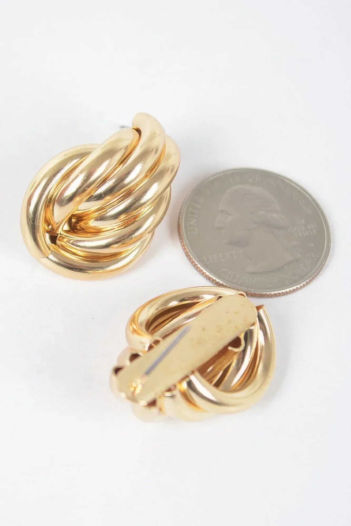 Metal Stud Earring Secondary image