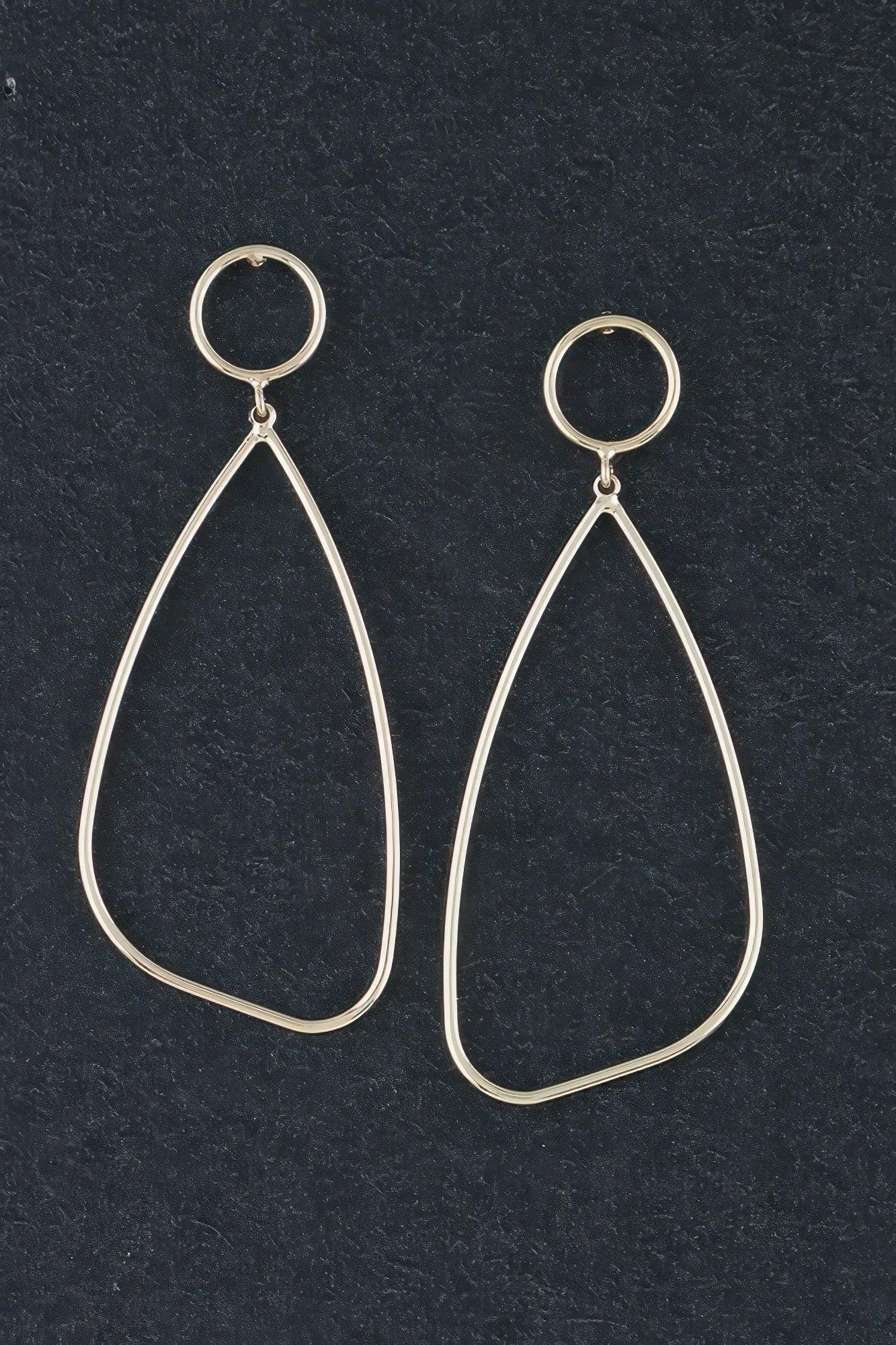 Minimal Abstract Teardrop Earrings | Mixtshop LLC Main image