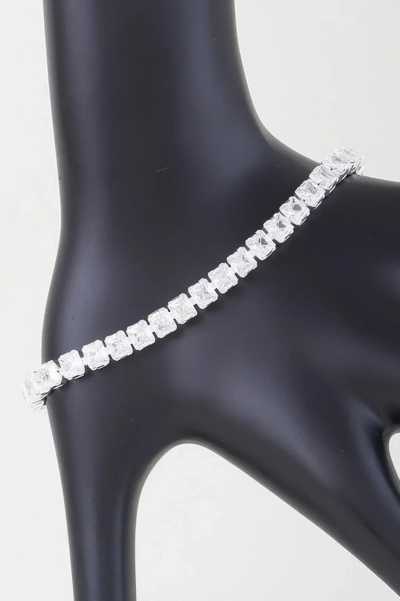 Minimal Cubic Zirconia Bracelet | Mixtshop LLC Main image