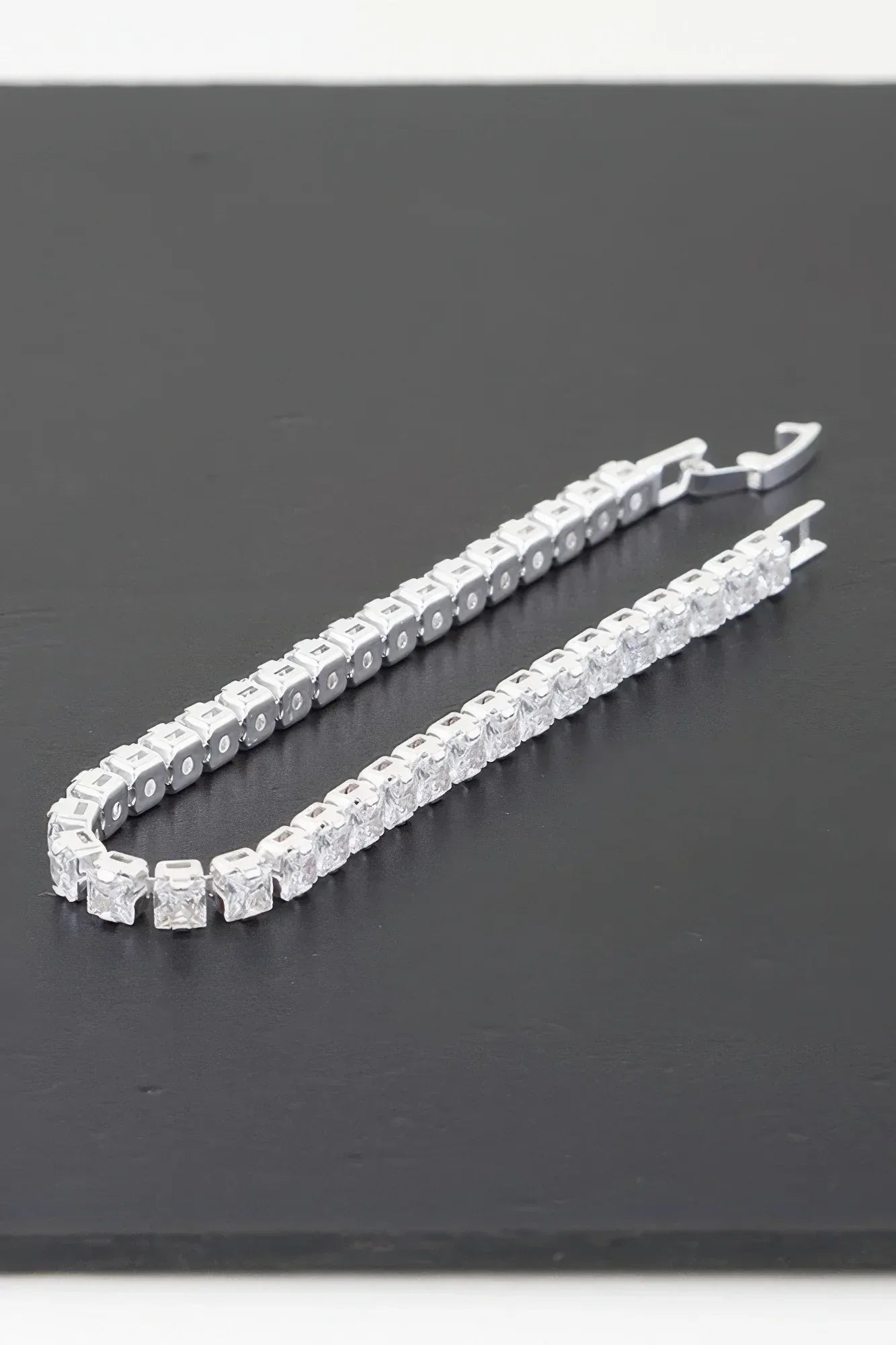 Minimal Cubic Zirconia Bracelet | Mixtshop LLC