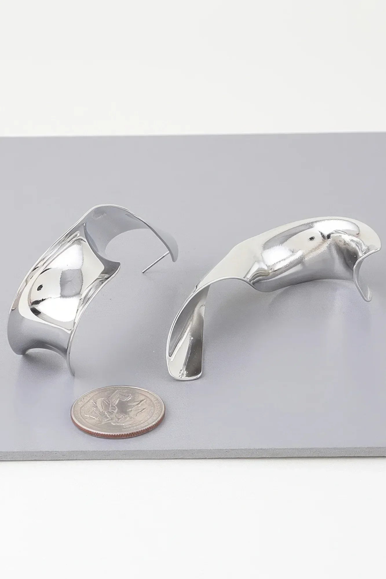 Abstract Shiny Twisted Plate Earrings | Mixtshop LLC