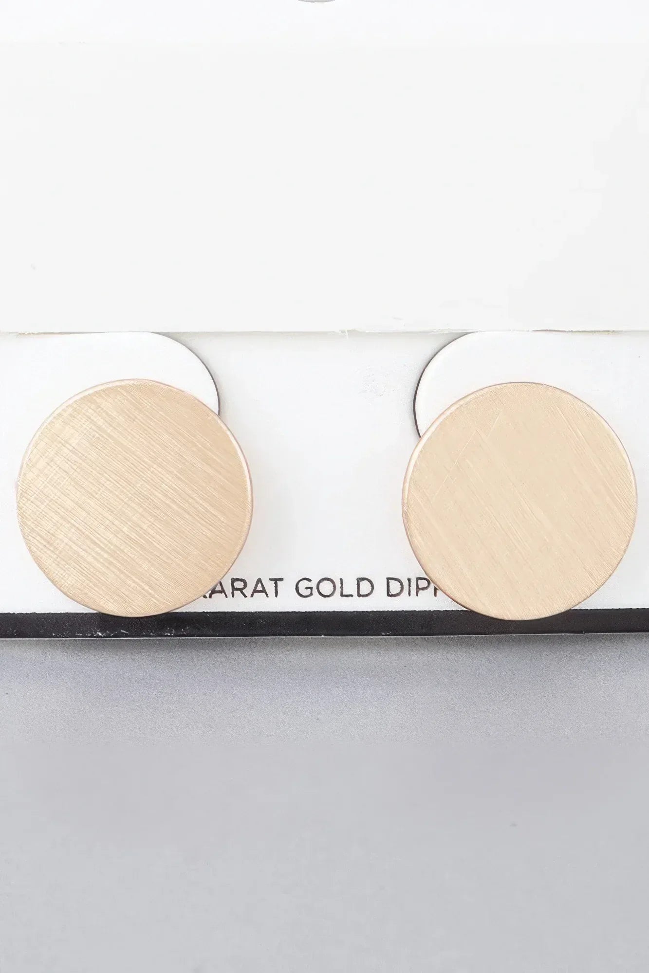 Matte Abstract Disc Earrings | Mixtshop LLC Main image